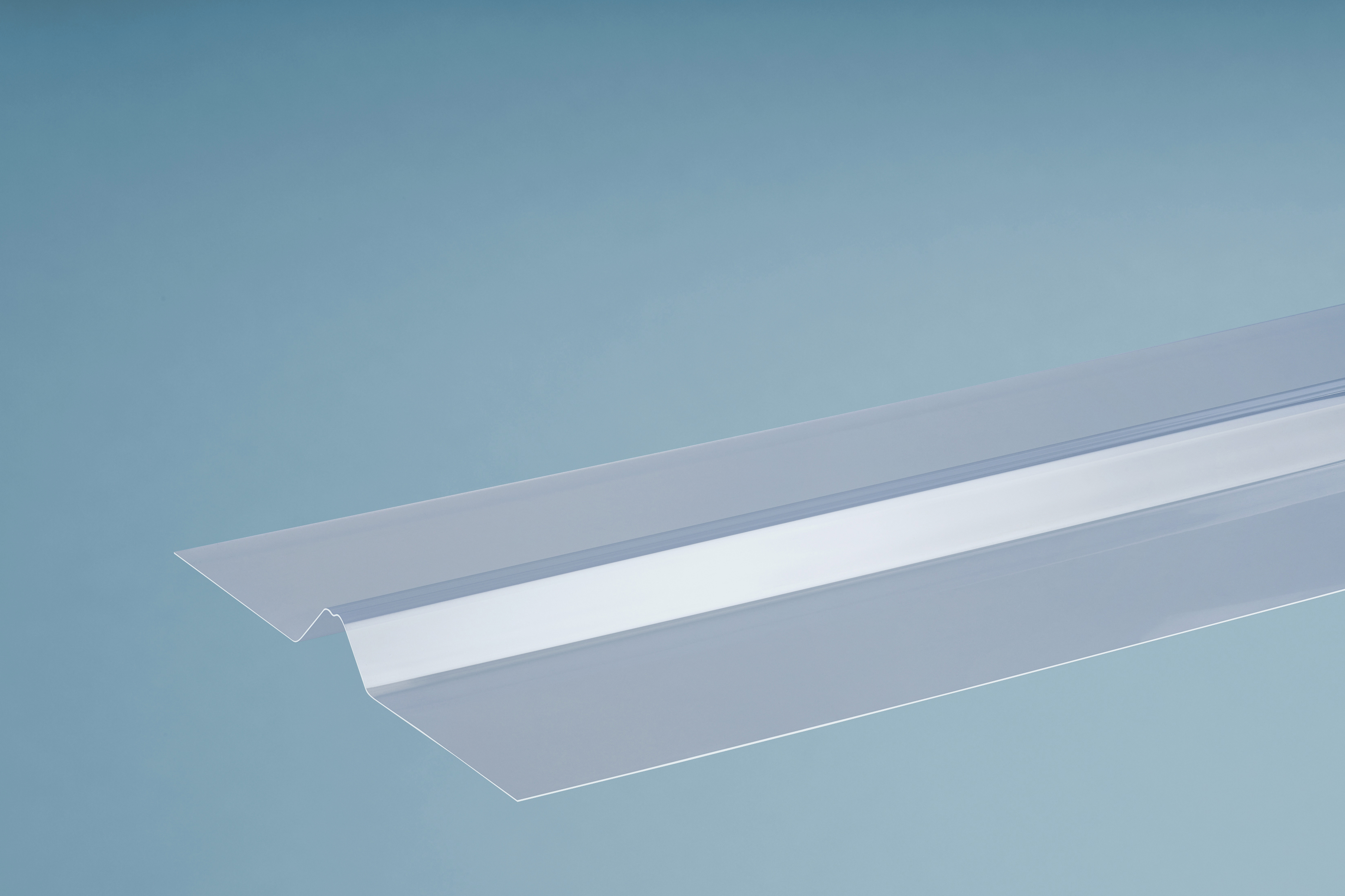 Gutta PVC Firsthaube, 1100 x 180 x 180 mm, klar Gutta PVC Firsthaube, 1100 x 180 x 180 mm, klar
