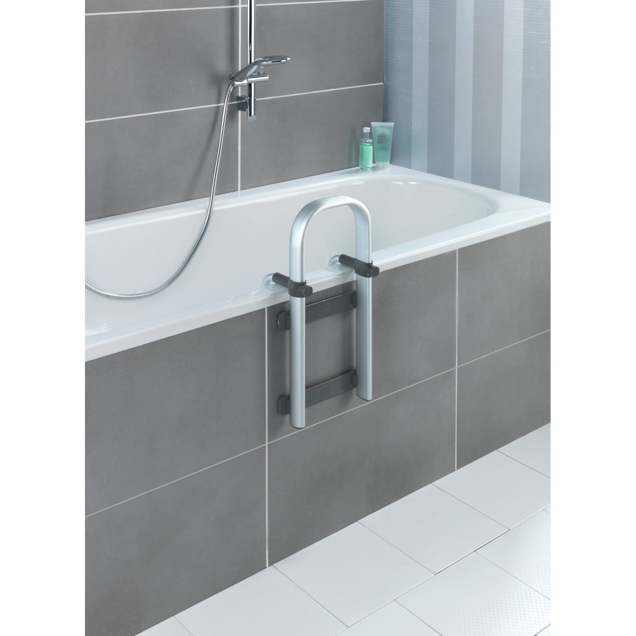 733564-Badewannen-Einstiegsh-Mod-Secura-Premium_AMBI_02 WENKO SECURA PREMIUM BADEWANNEN-EINSTIEG