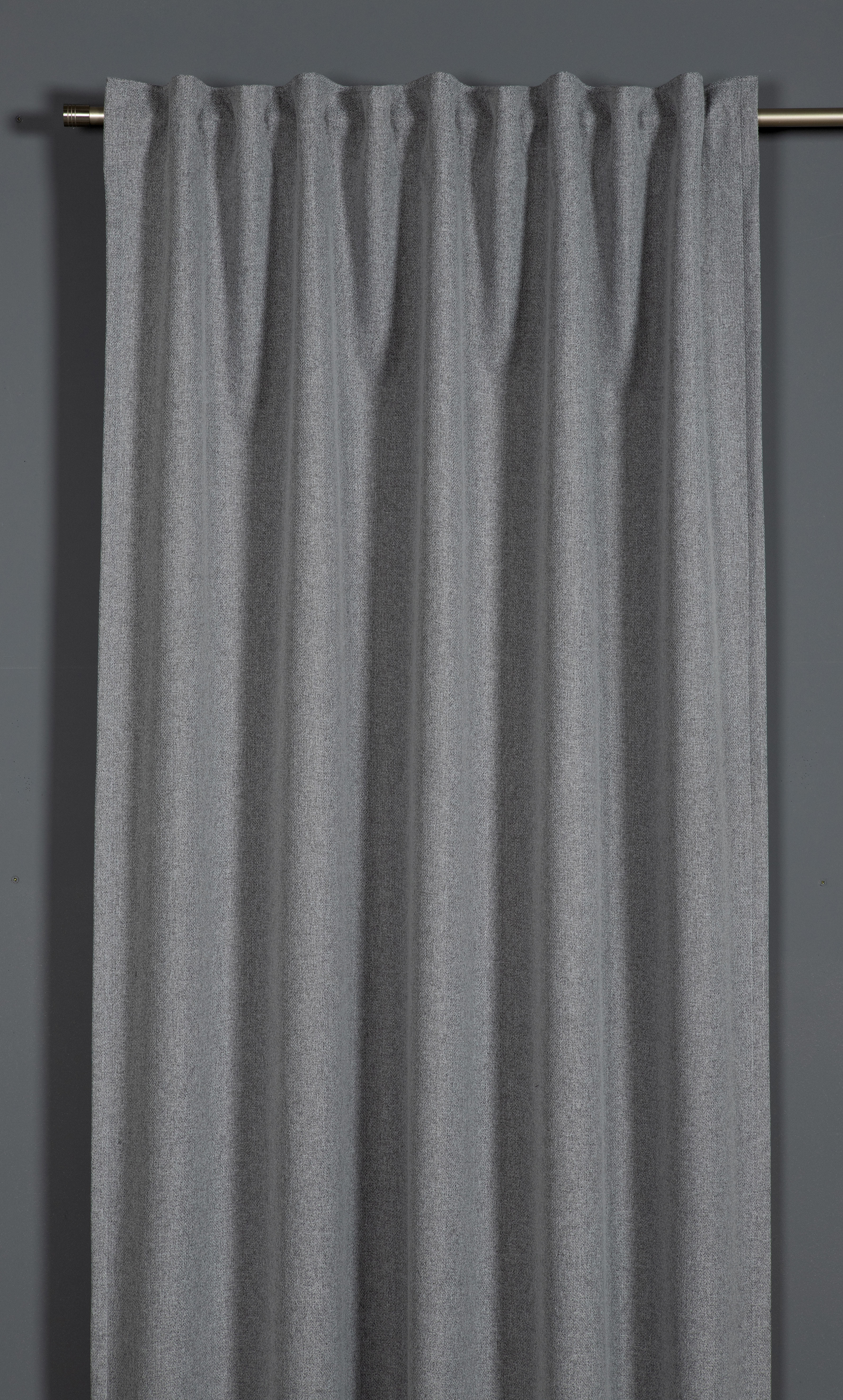 Sehlbach Schal mit Gardinenband silbergrau, 140 x 245 cm Sehlbach Schal mit Gardinenband silbergrau, 140 x 245 cm