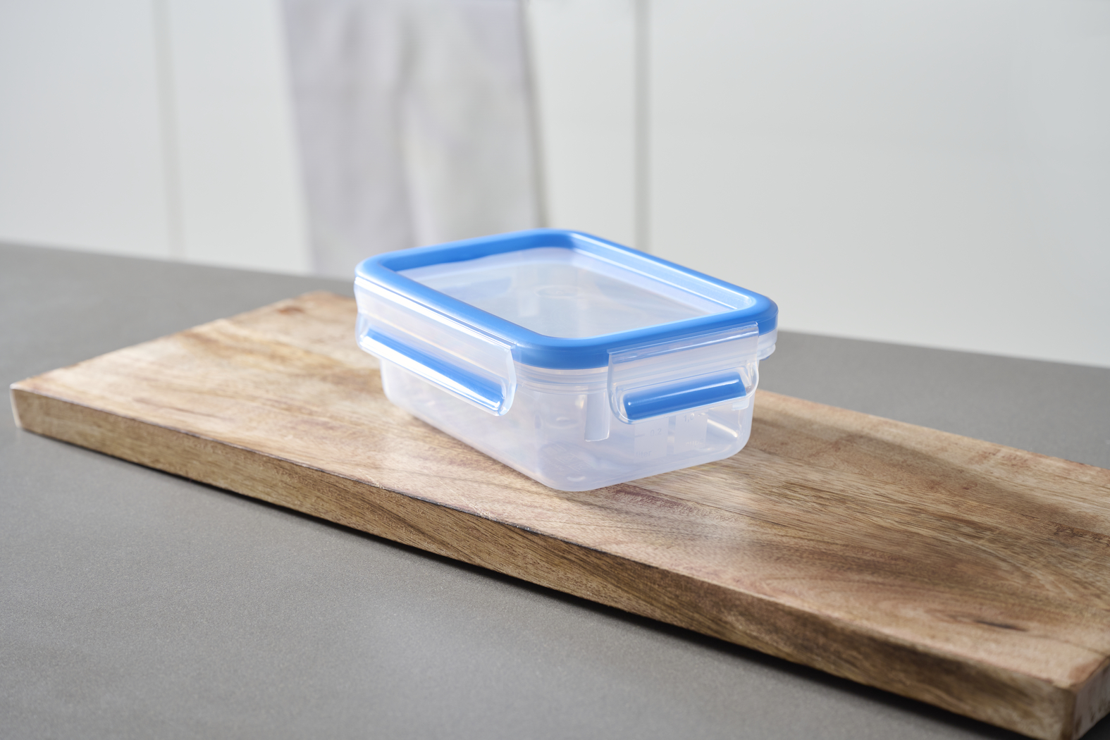 EMSA Clip & Close Frischhaltedose 0,55 L, rechteckig EMSA Clip & Close Frischhaltedose 0,55 L, rechteckig