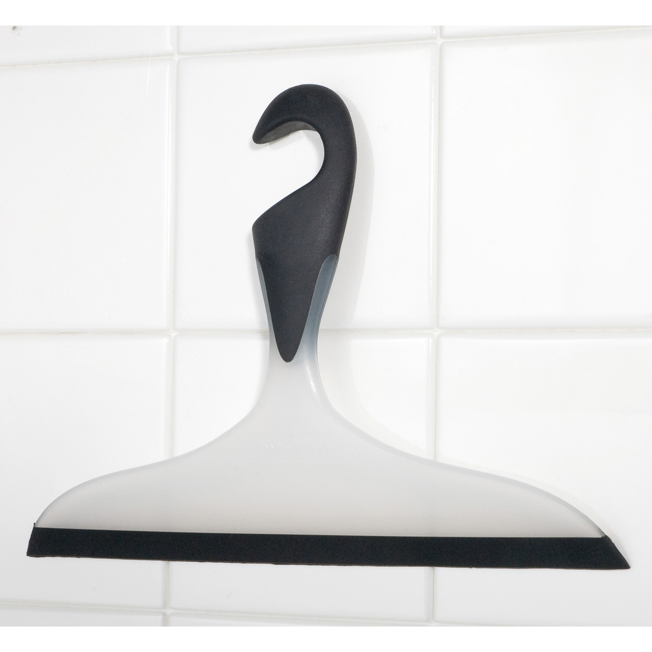 666070-Badezimmerwischer-Mod-Loano-schw-_wei-_FS_02 WENKO BADEZIMMERWISCHER 2K LOANO