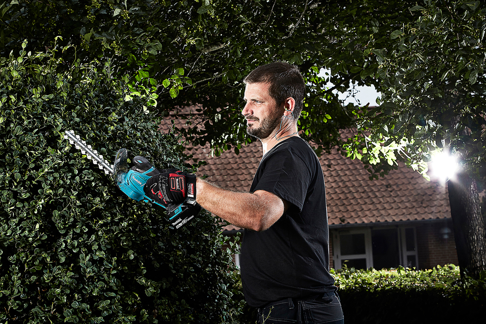 Makita Akku-Gras- und Strauchschere 18V (Ohne Akku & Ladegerät) Makita Akku-Gras- und Strauchschere 18V (Ohne Akku & Ladegerät)