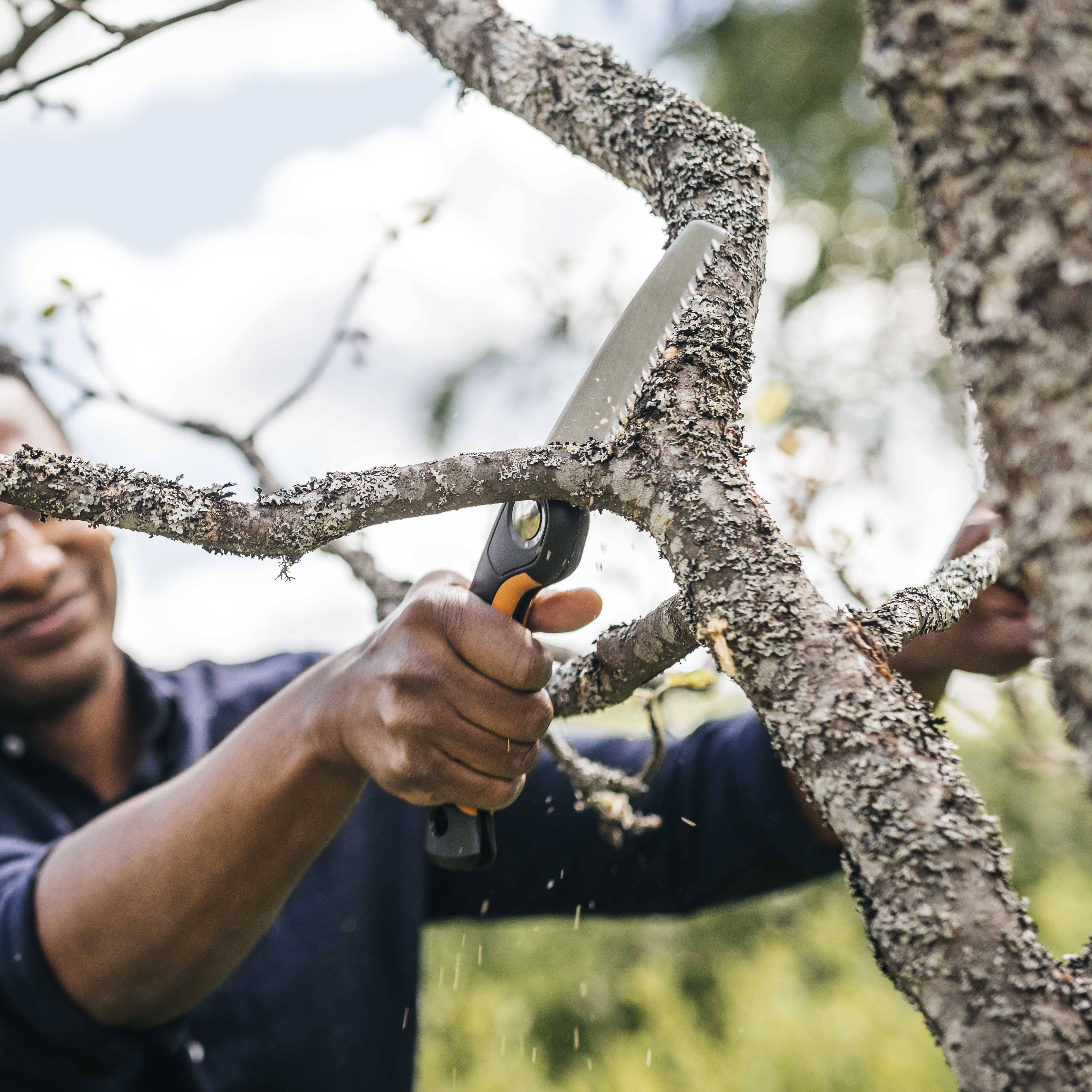 Fiskars Plus™ Klappsäge SW68, Blattlänge 15 cm
