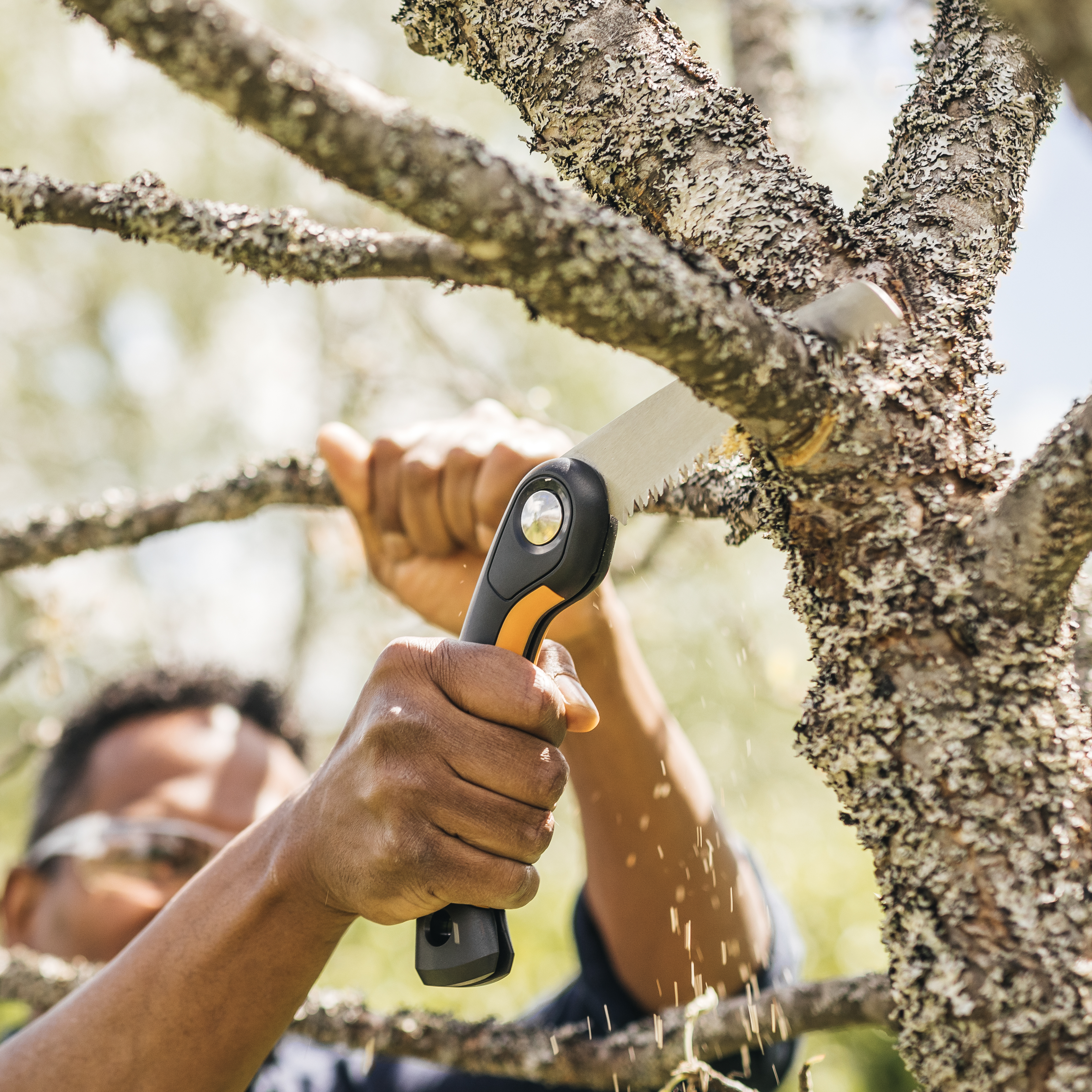 Fiskars Plus™ Klappsäge SW68, Blattlänge 15 cm