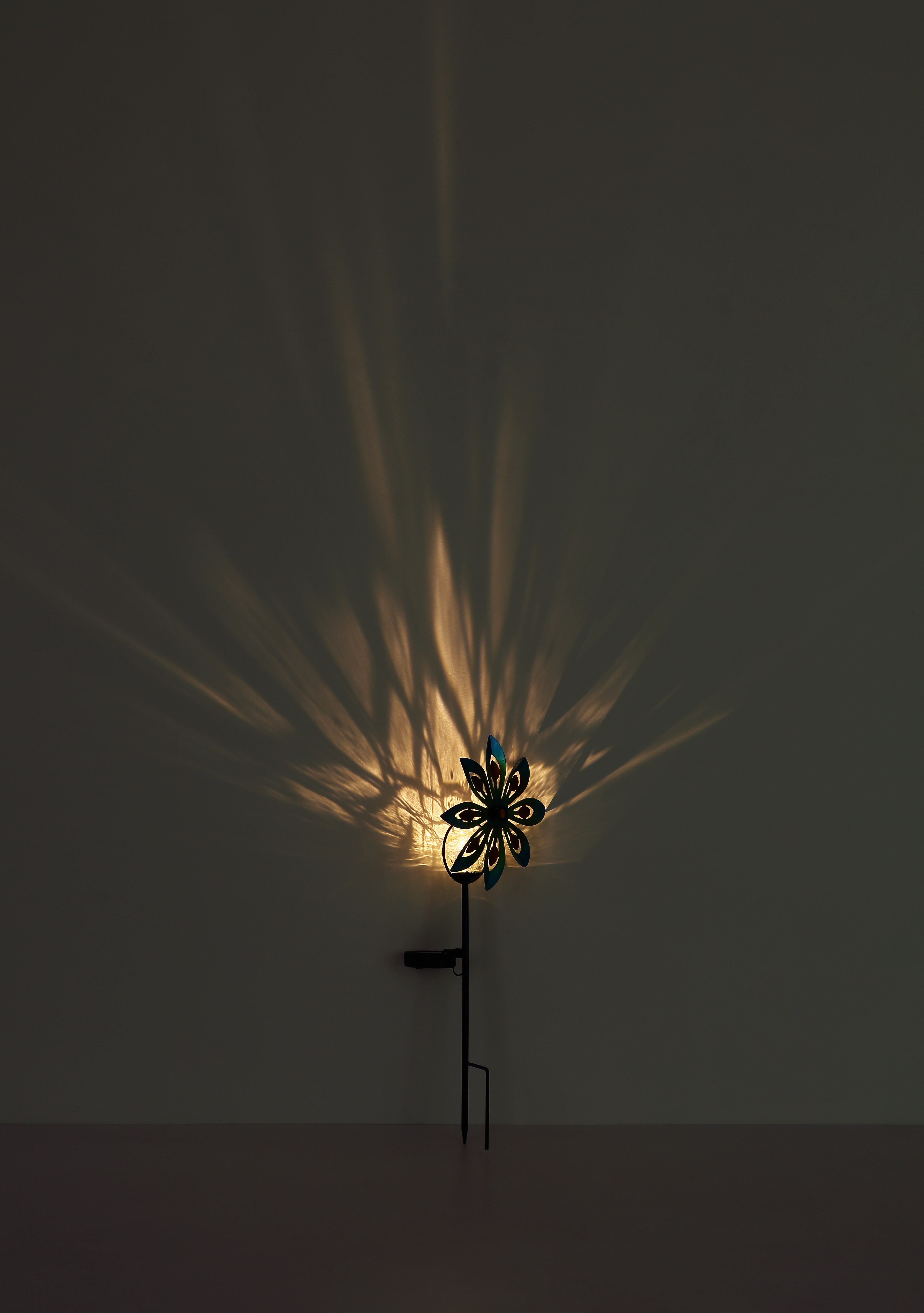 Globo Solarleuchte Metall silbergrau, 1xLED