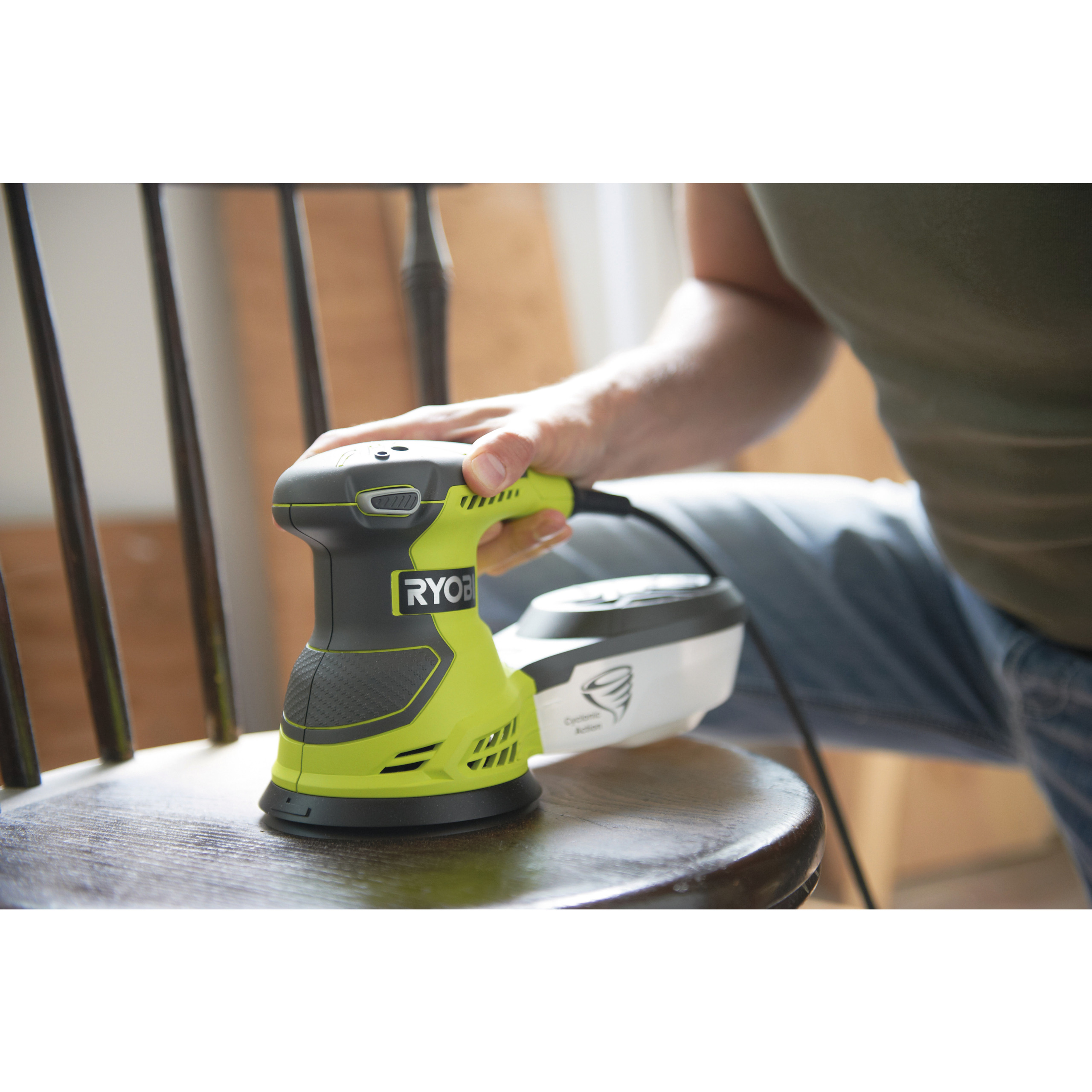 Ryobi 300 W Exzenterschleifer ROS300 Ryobi 300 W Exzenterschleifer ROS300