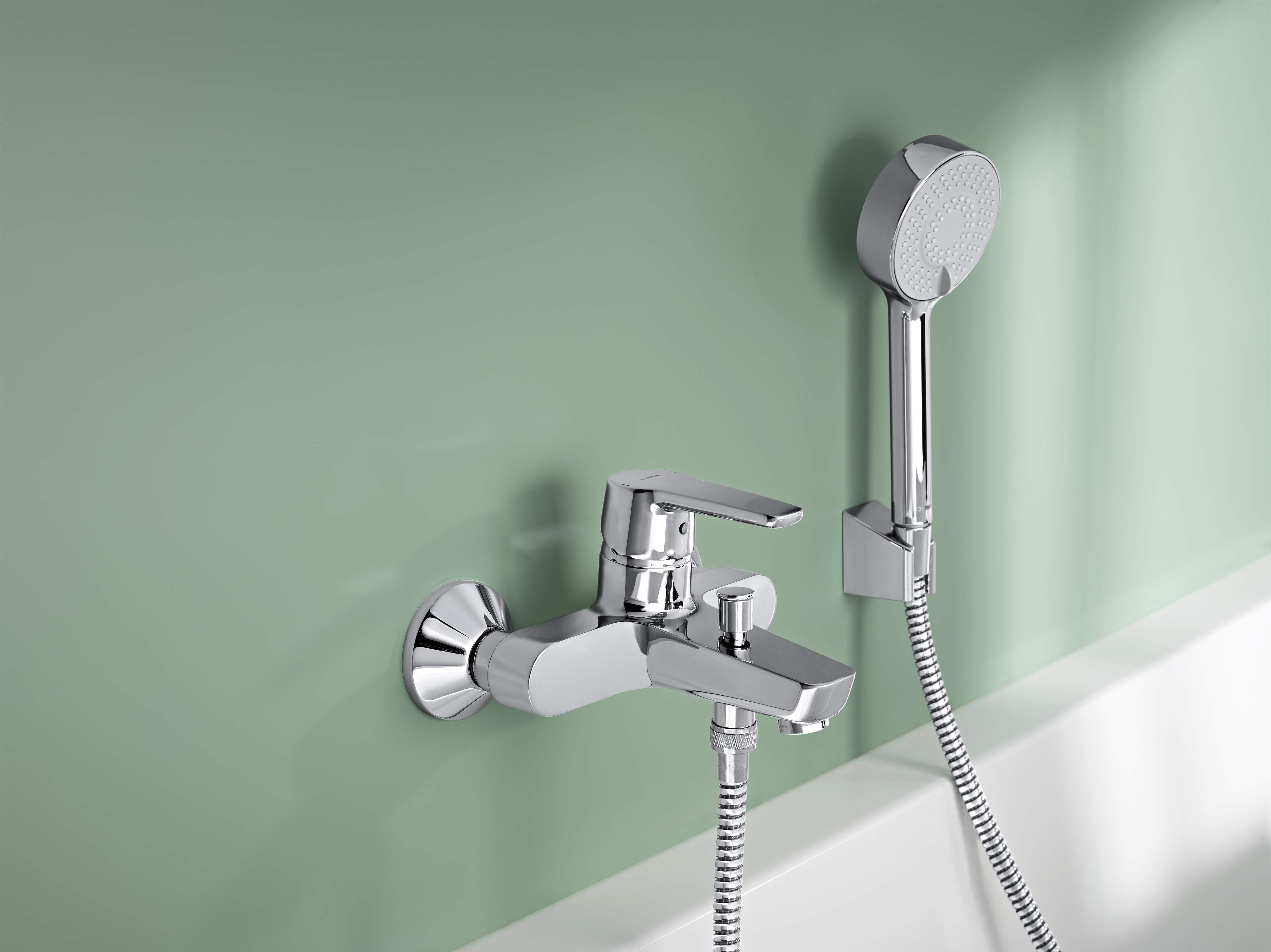 Hansa POLO Badewannenarmatur für die Wandmontage , Ausladung 157 mm, DN15, Chrom