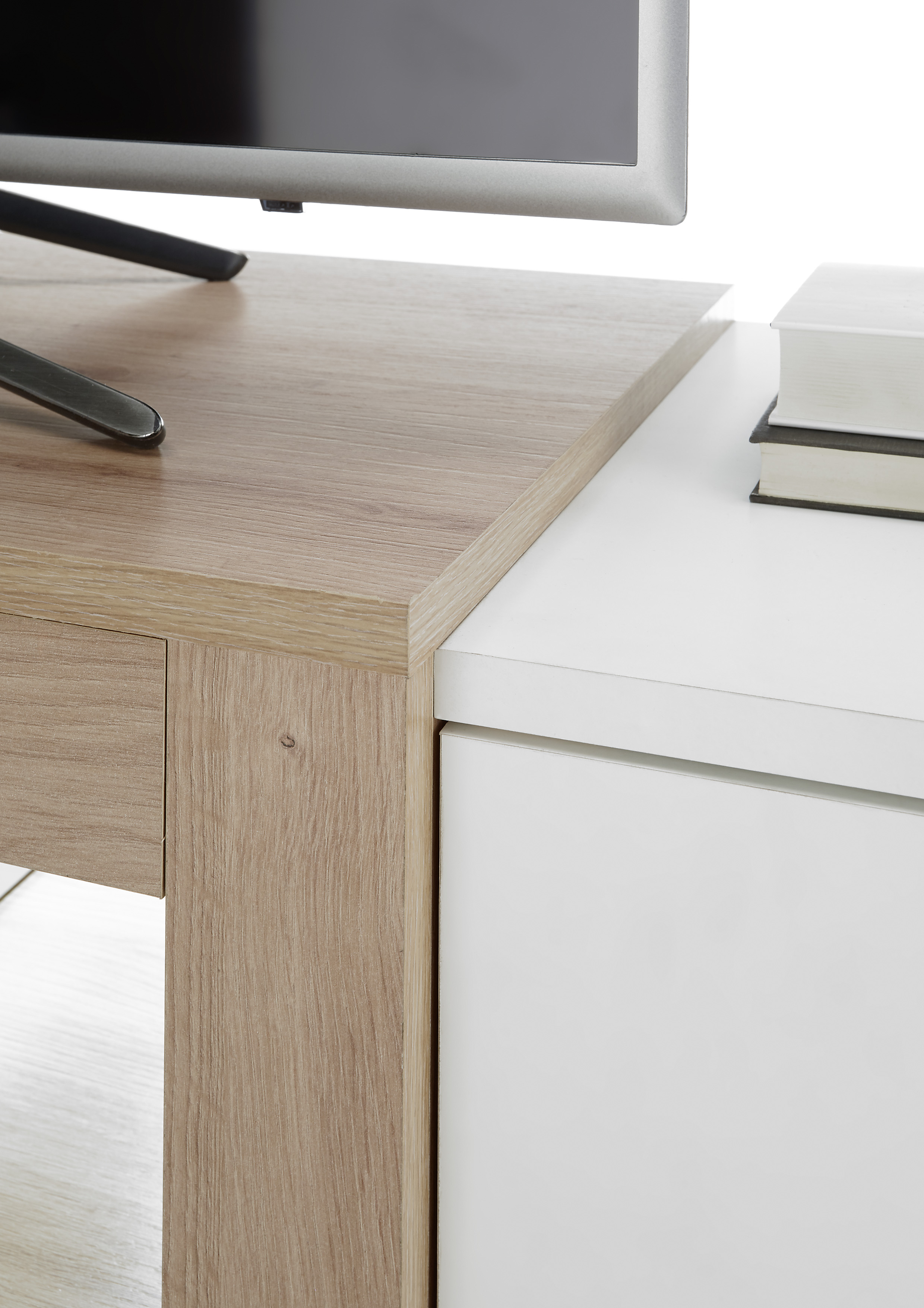 988975-A8_Michel-Detail-3_83-A50-V6j662O8dAM5OOQ Stolkom TV Lowboard Michel