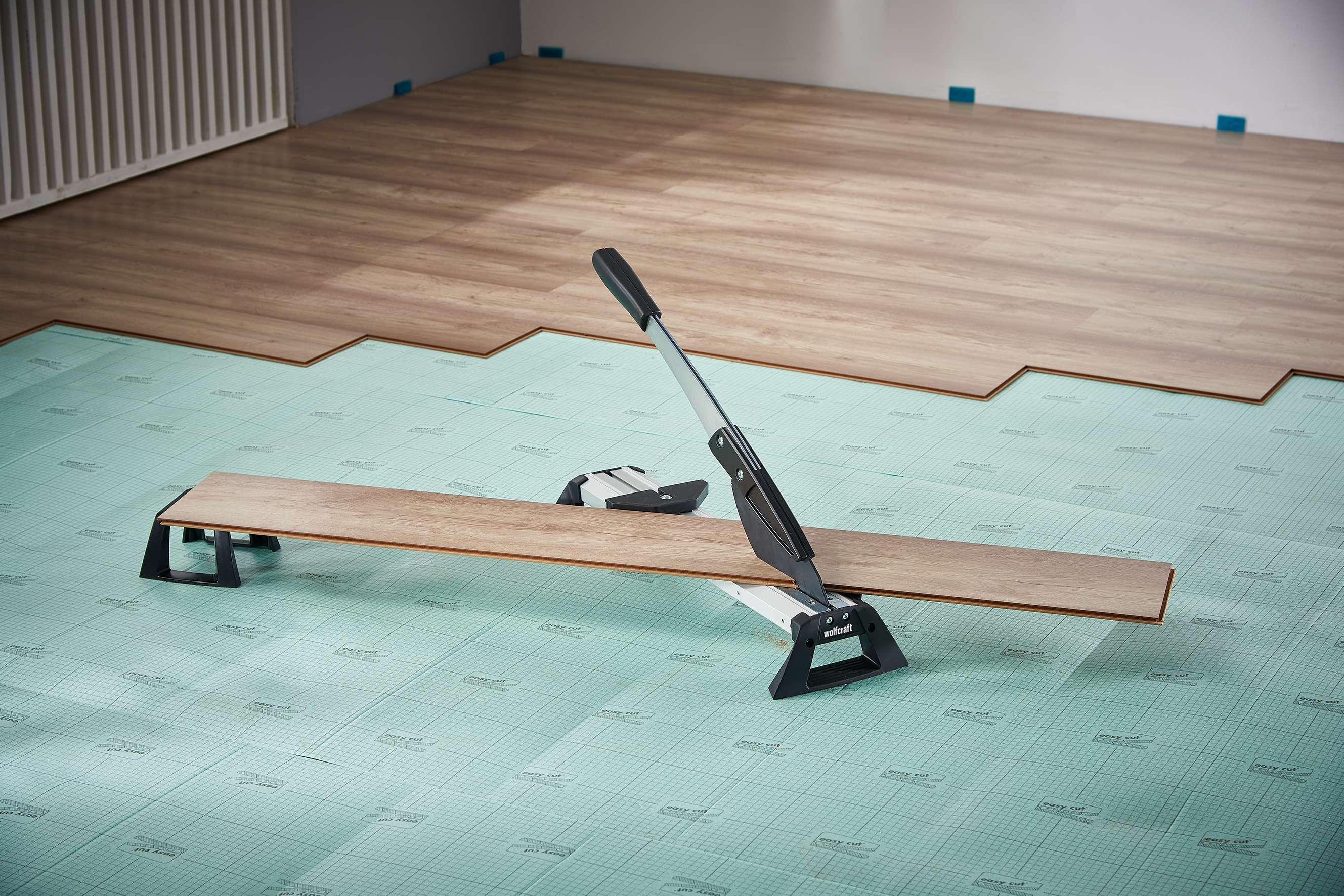 4006885693906_6939000_07_user_originalKNqGdBfNcVLqj wolfcraft Vinyl- und Laminatschneider VLC 800