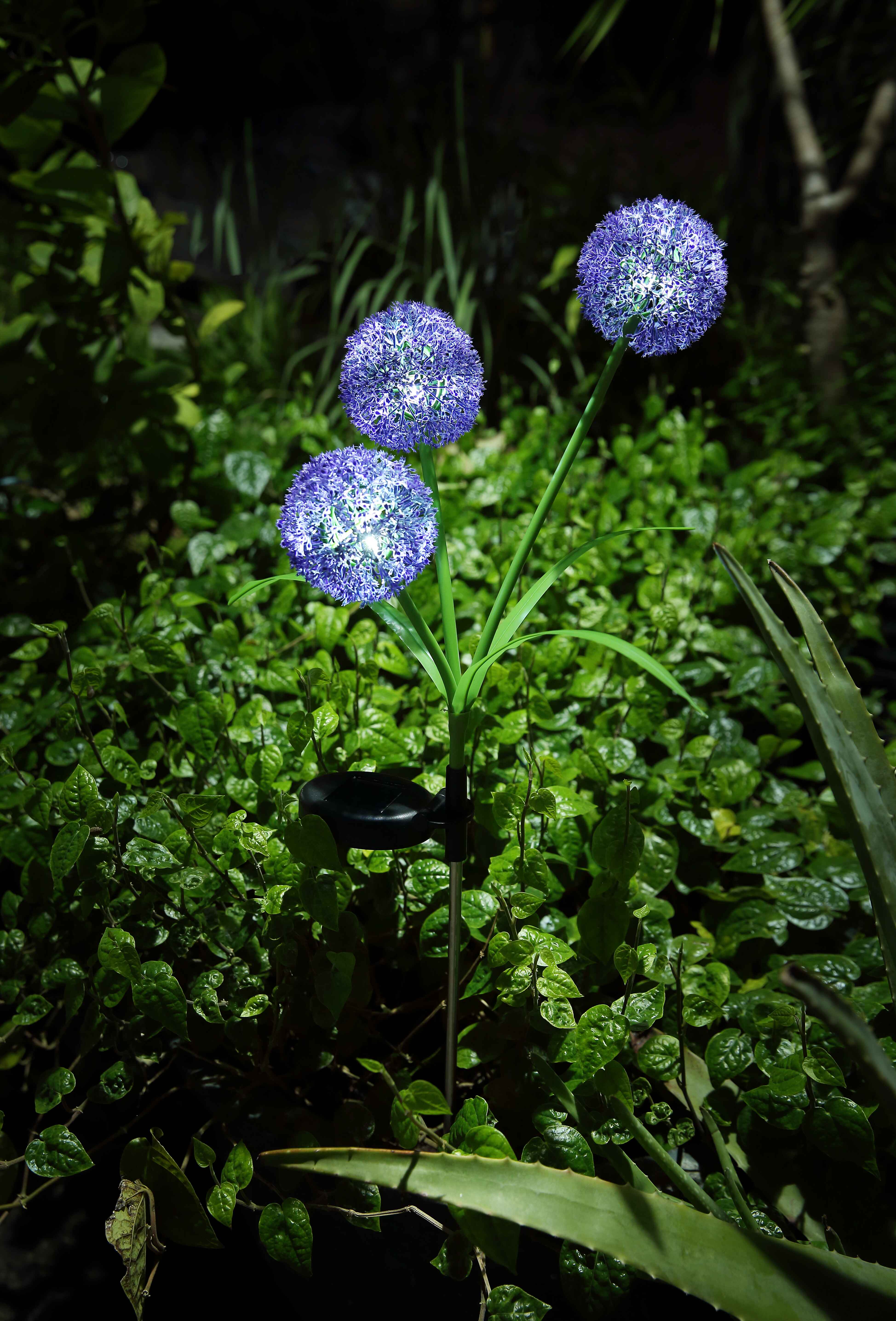 Globo Solarleuchte edelstahl, 3 x LED Globo Solarleuchte edelstahl, 3 x LED