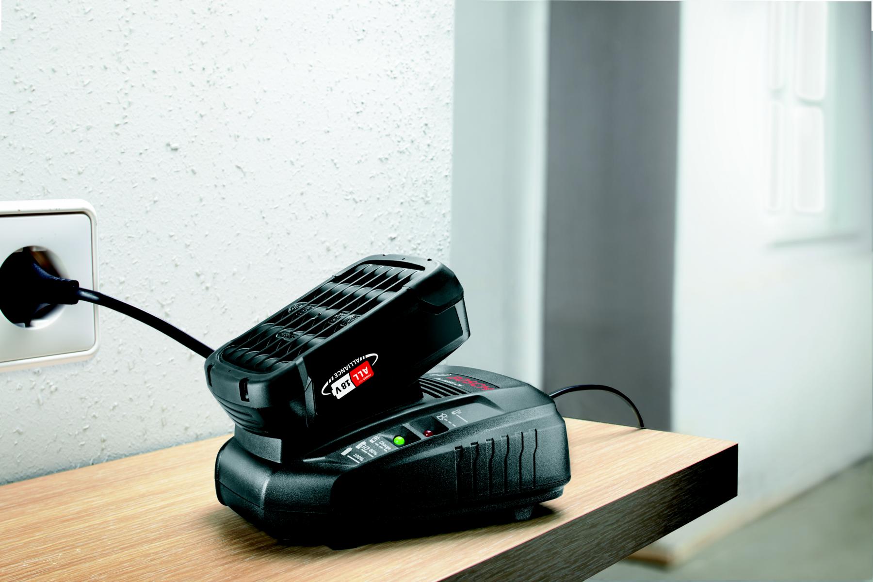 K1600_290153_Bosch-Ersatz-Akku-18-V-LI-18-V-LI-2-5-Ah-3 Bosch Ersatz-Akku 18 V LI 18 V LI / 2,5 Ah