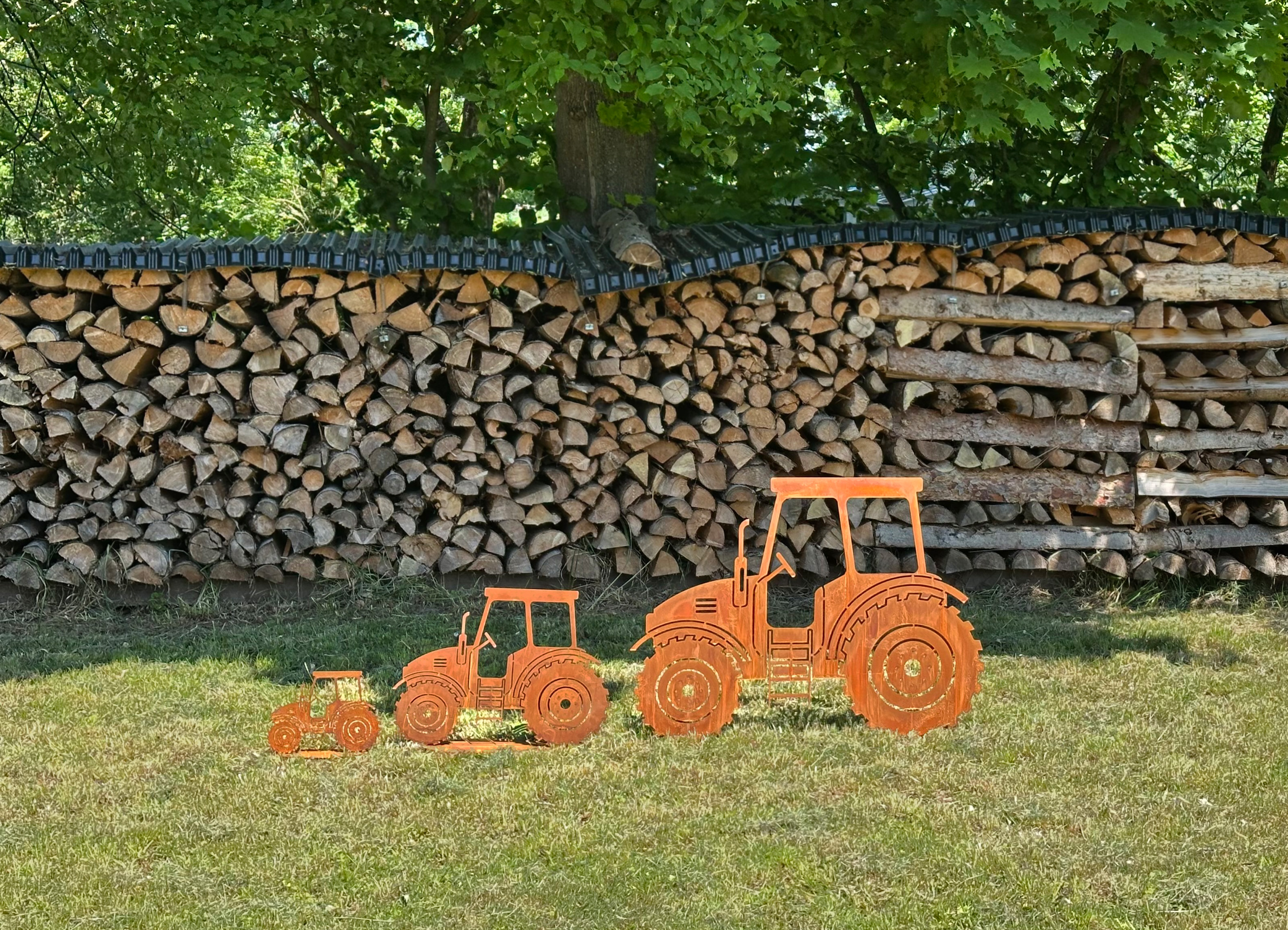 Badeko Schlepper -600- auf Bodenplatte