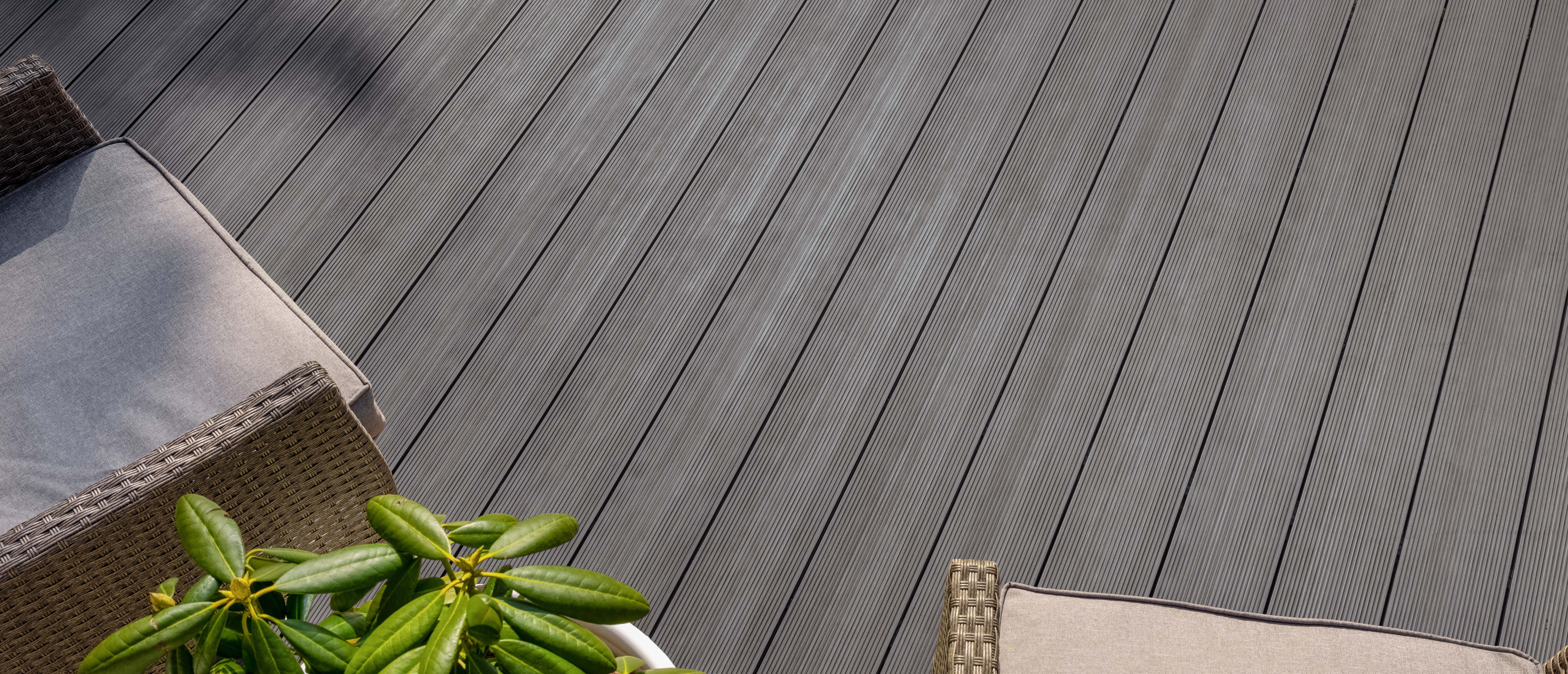 Rettenmeier wpc terrassendiele esche, 21 x 145 mm, 2 m Rettenmeier wpc terrassendiele esche, 21 x 145 mm, 2 m