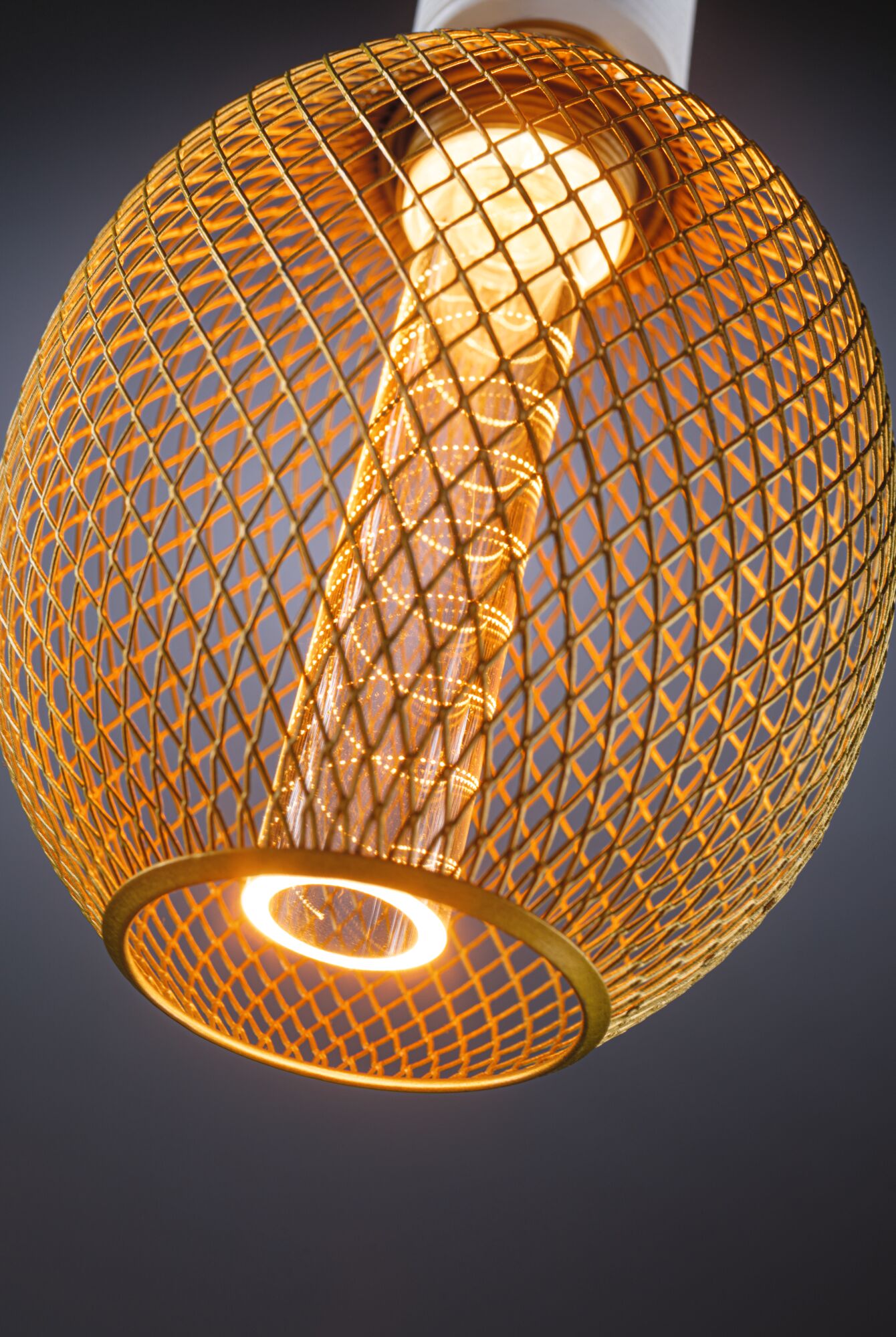 Paulmann LED Metallic Glow Globe messing Spiral E27, 200lm, 4,2W, 1800K, 230V