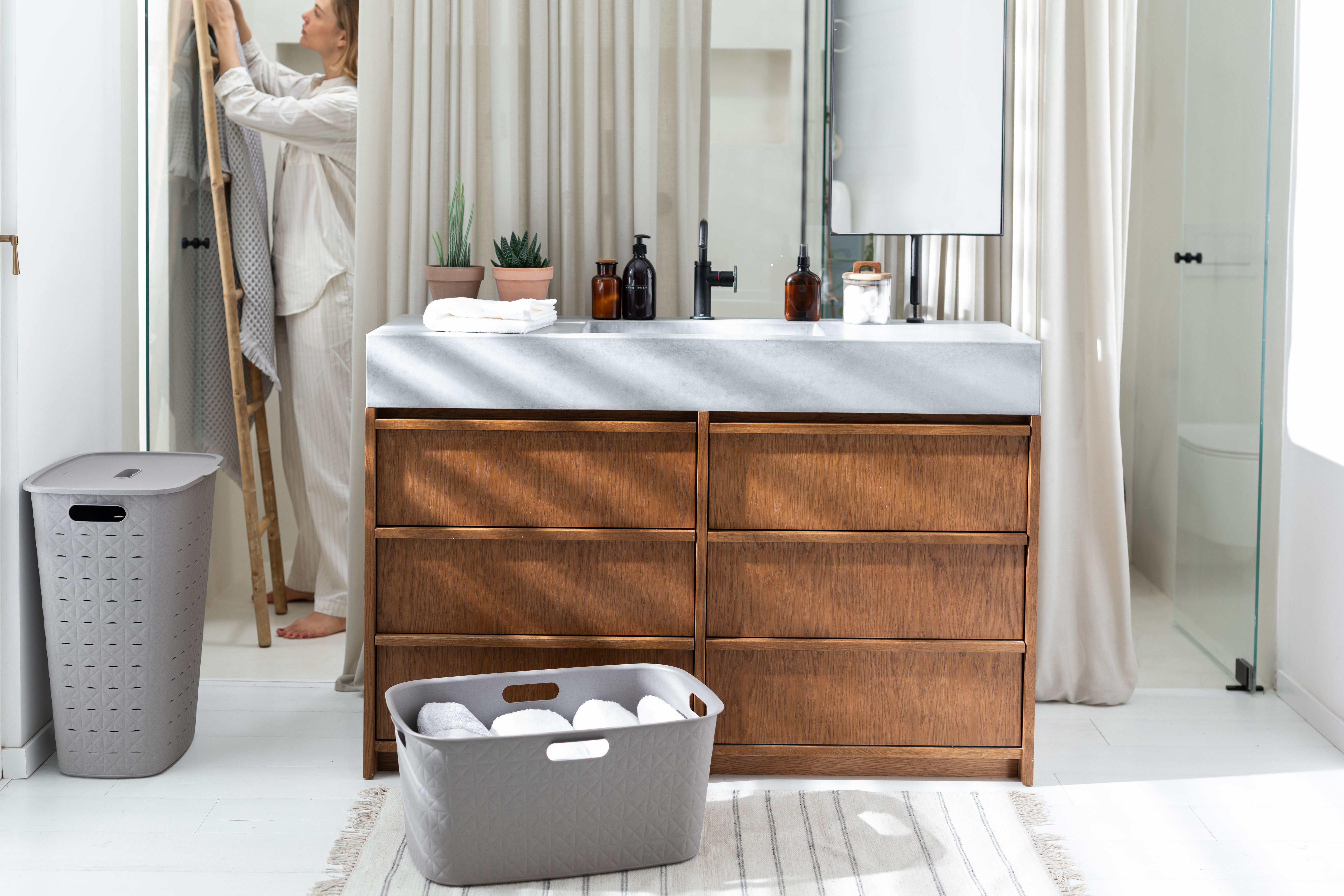 Curver Softex Wäschebox mit Klappdeckel, 56 l Curver Softex Wäschebox mit Klappdeckel, 56 l