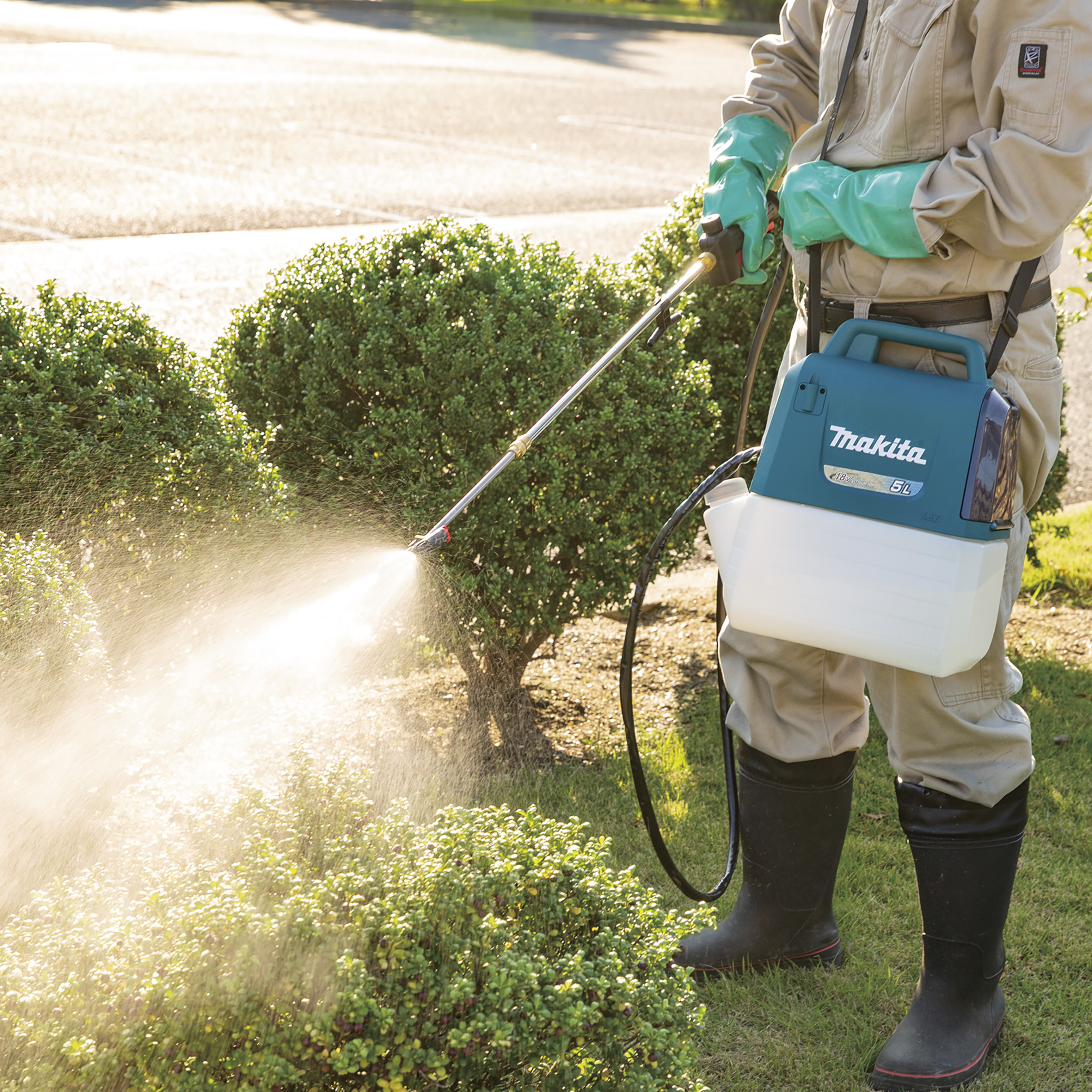 Makita Akku-Druckspritze DUS054