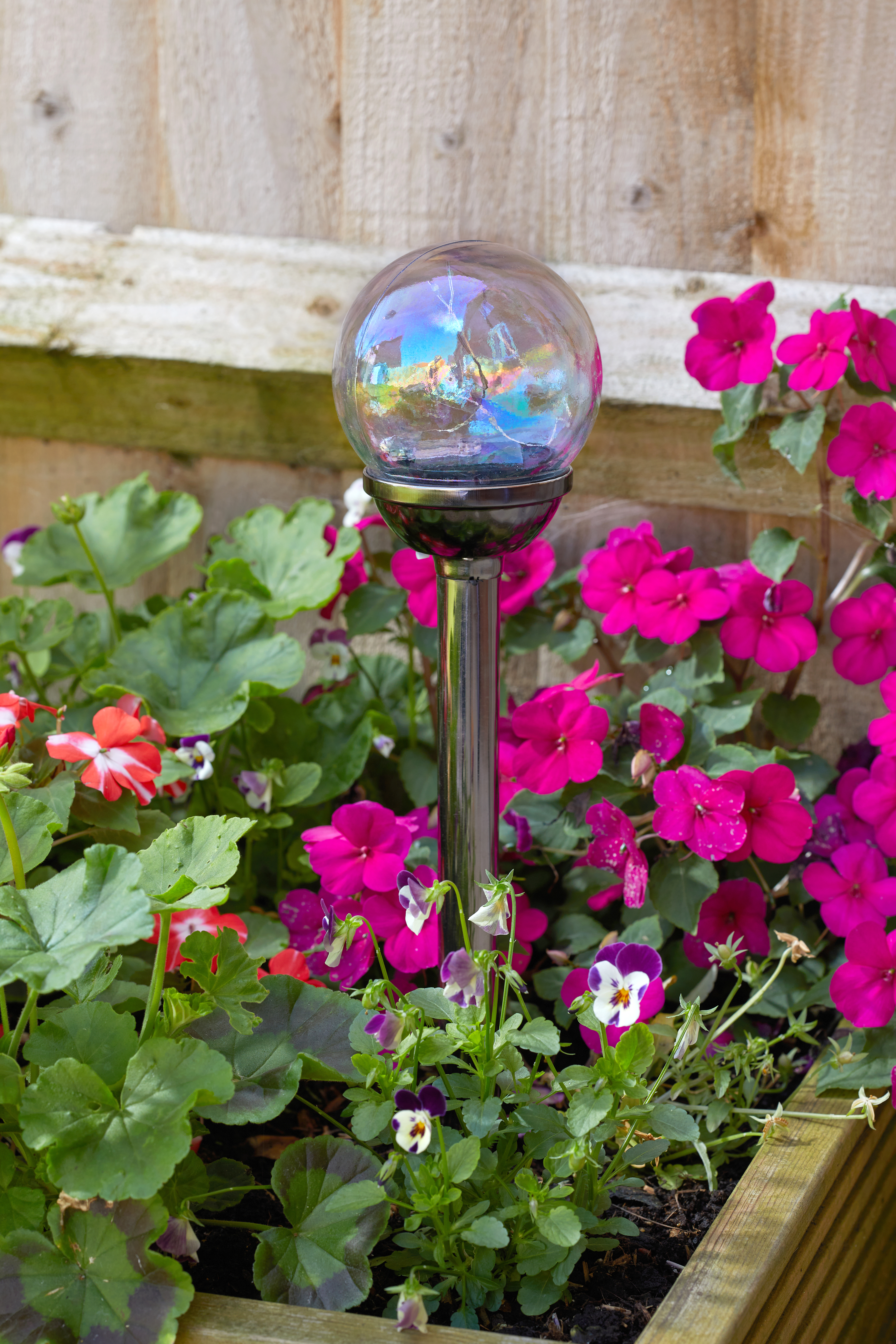 Smart Solar Pfahlleuchte Firefly Opal Smart Solar Pfahlleuchte Firefly Opal