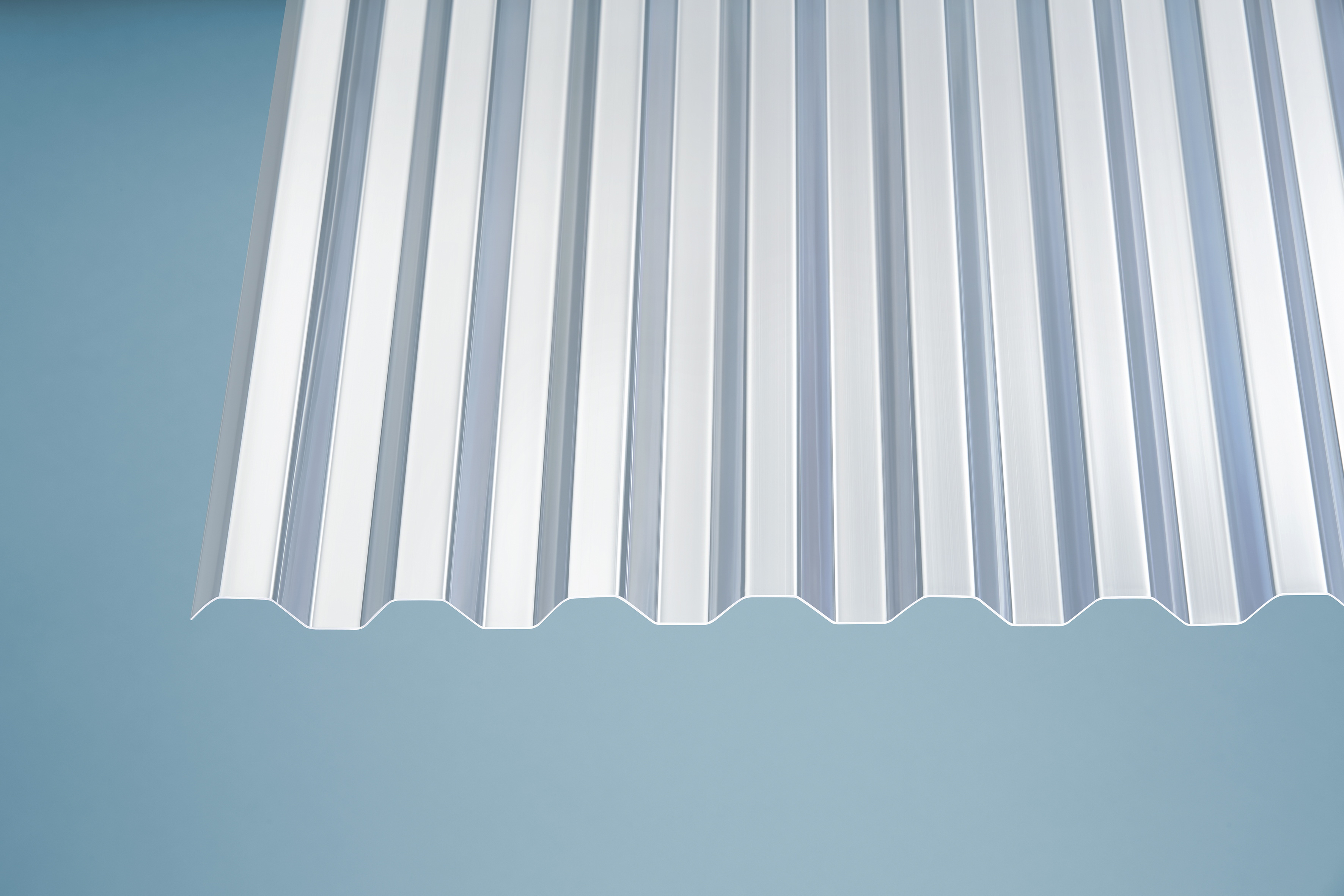 Gutta PVC Wellplatten Trapez 70/18, 2000 x 900 x 0,7 mm, klar Gutta PVC Wellplatten Trapez 70/18, 2000 x 900 x 0,7 mm, klar