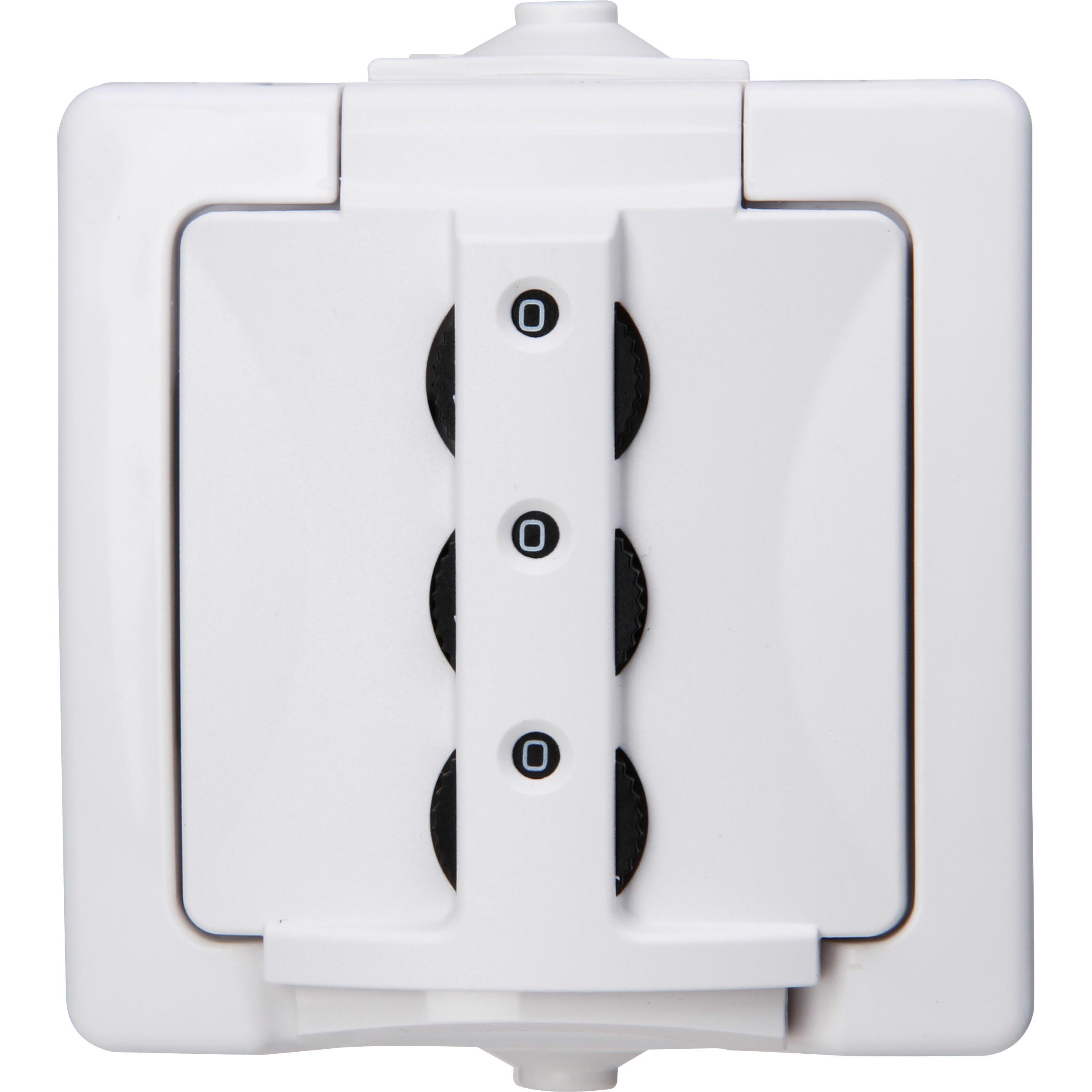 Kopp NAUTIC Schutzkontakt-Steckdose, arktisweiß Kopp NAUTIC Schutzkontakt-Steckdose, arktisweiß