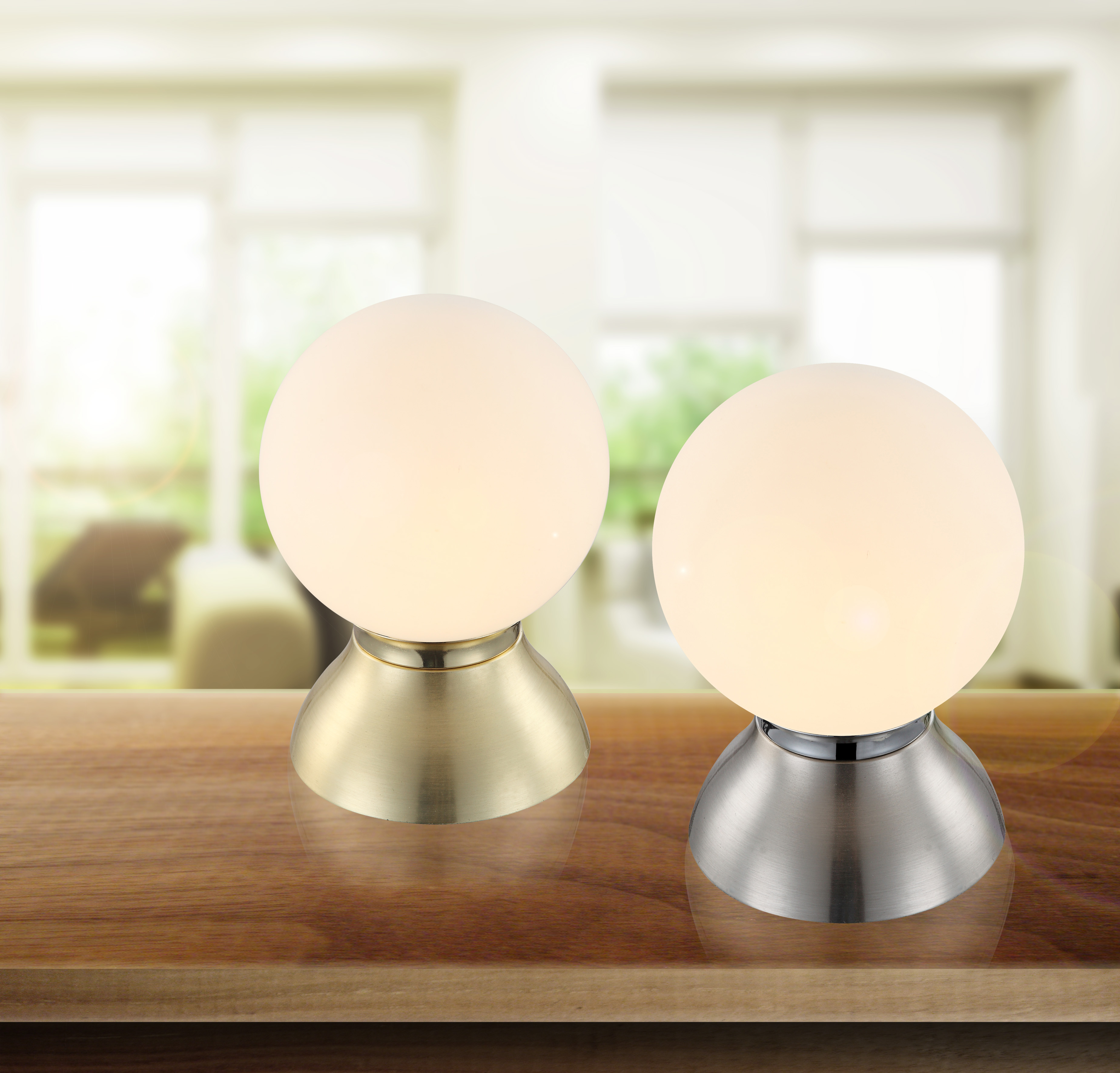 612780-21929_am GLOBO TISCHLEUCHTE 4W 400LM TOUCH OPAL KUGEL