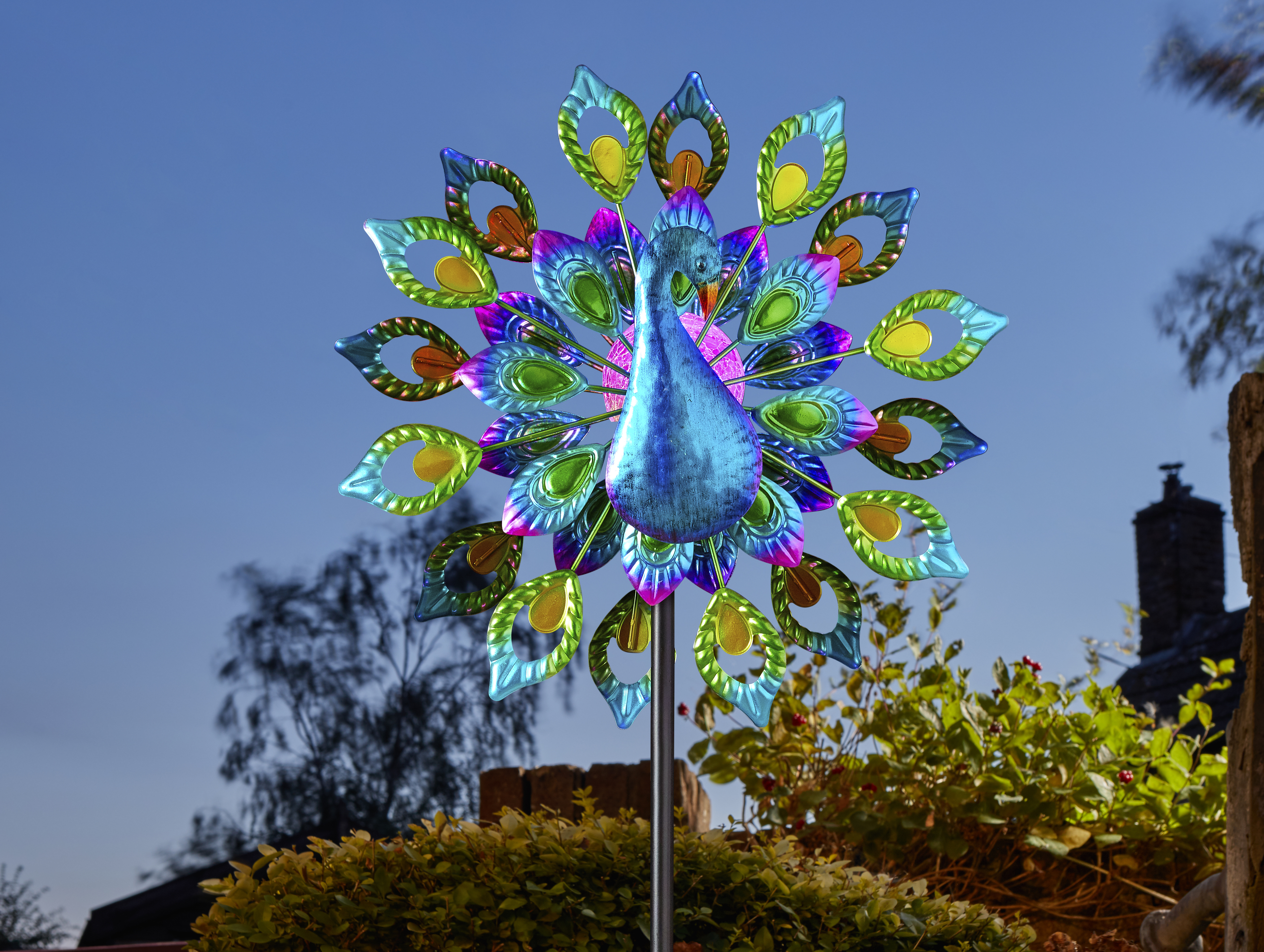 Smart Garden Windrad Pfau + Solarkugel, 130 x 38 cm Smart Garden Windrad Pfau + Solarkugel, 130 x 38 cm