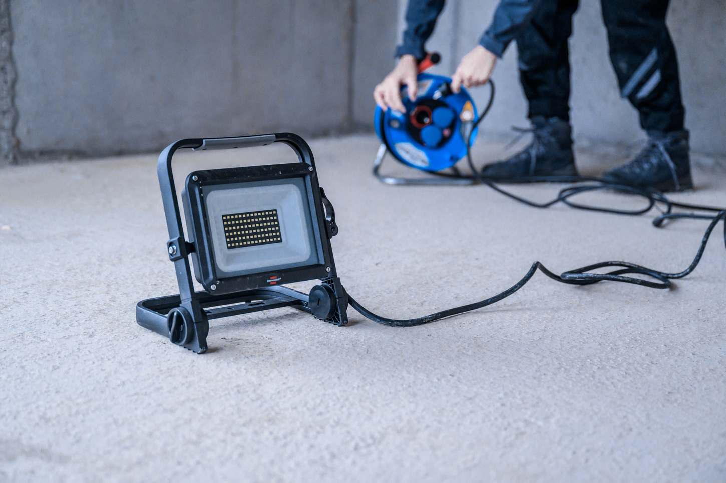 Brennenstuhl LED Baustrahler JARO 7060 M Brennenstuhl LED Baustrahler JARO 7060 M