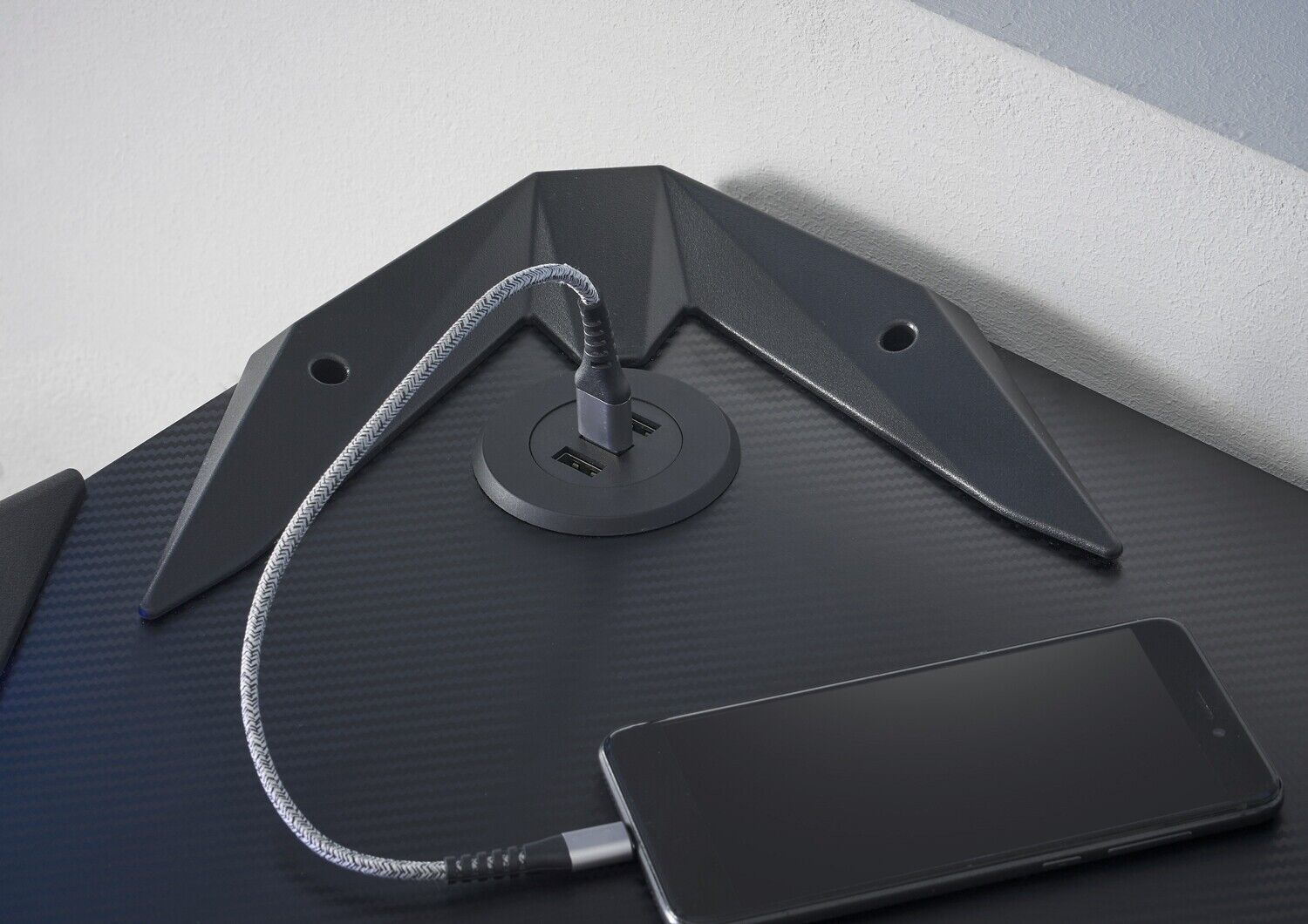 017995_4038889074788-7qHSo5oXcJcPgJ Bega-Gruppe Gaming Schreibtisch BC3110