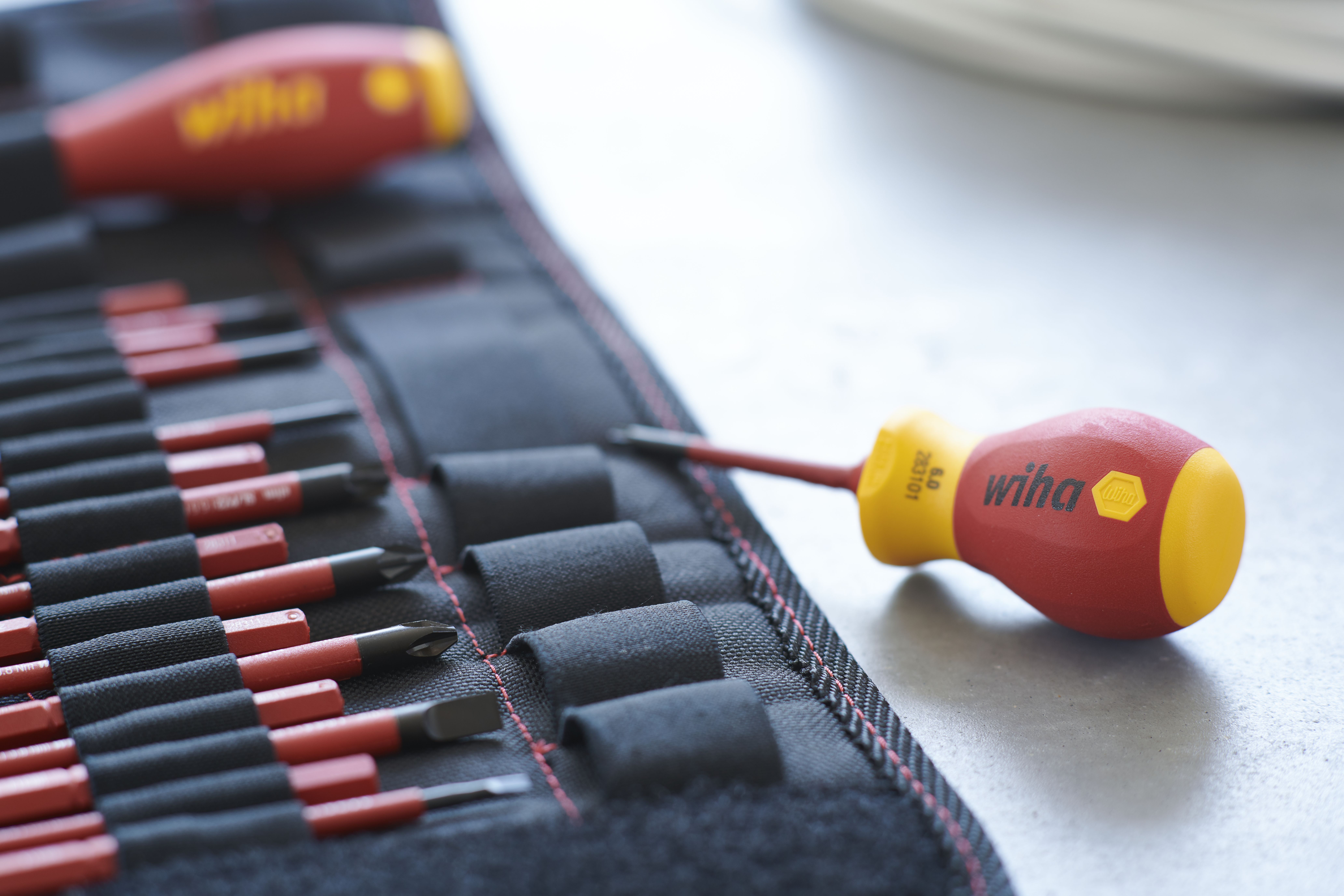 Wiha Schraubendreher mit Bithalter Set SoftFinish® electric slimVario®, Stubby 4-teilig