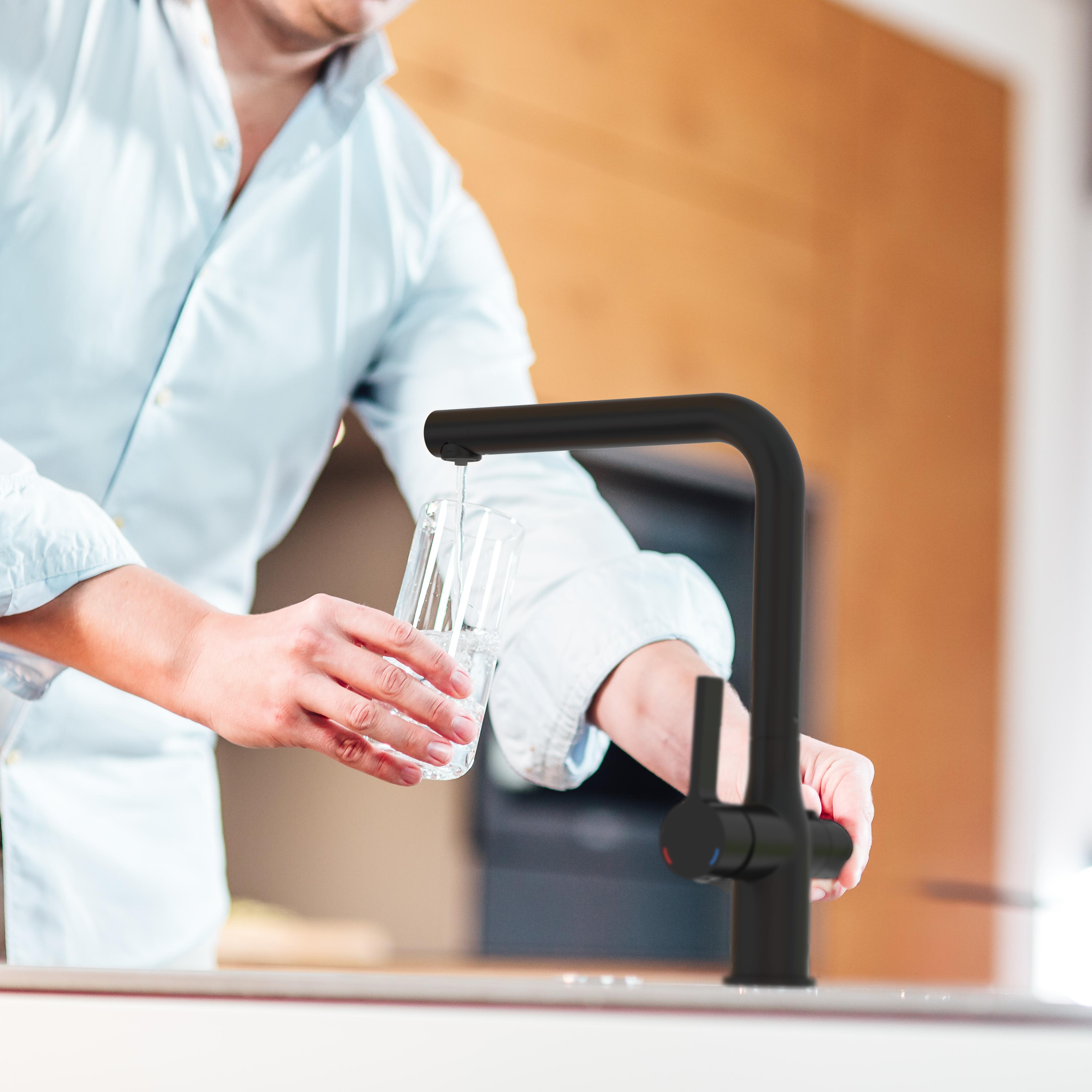 Schütte Trinkwasser-Spültischarmatur AQUASTAR PRO, Schwarz matt, mit Filtersystem