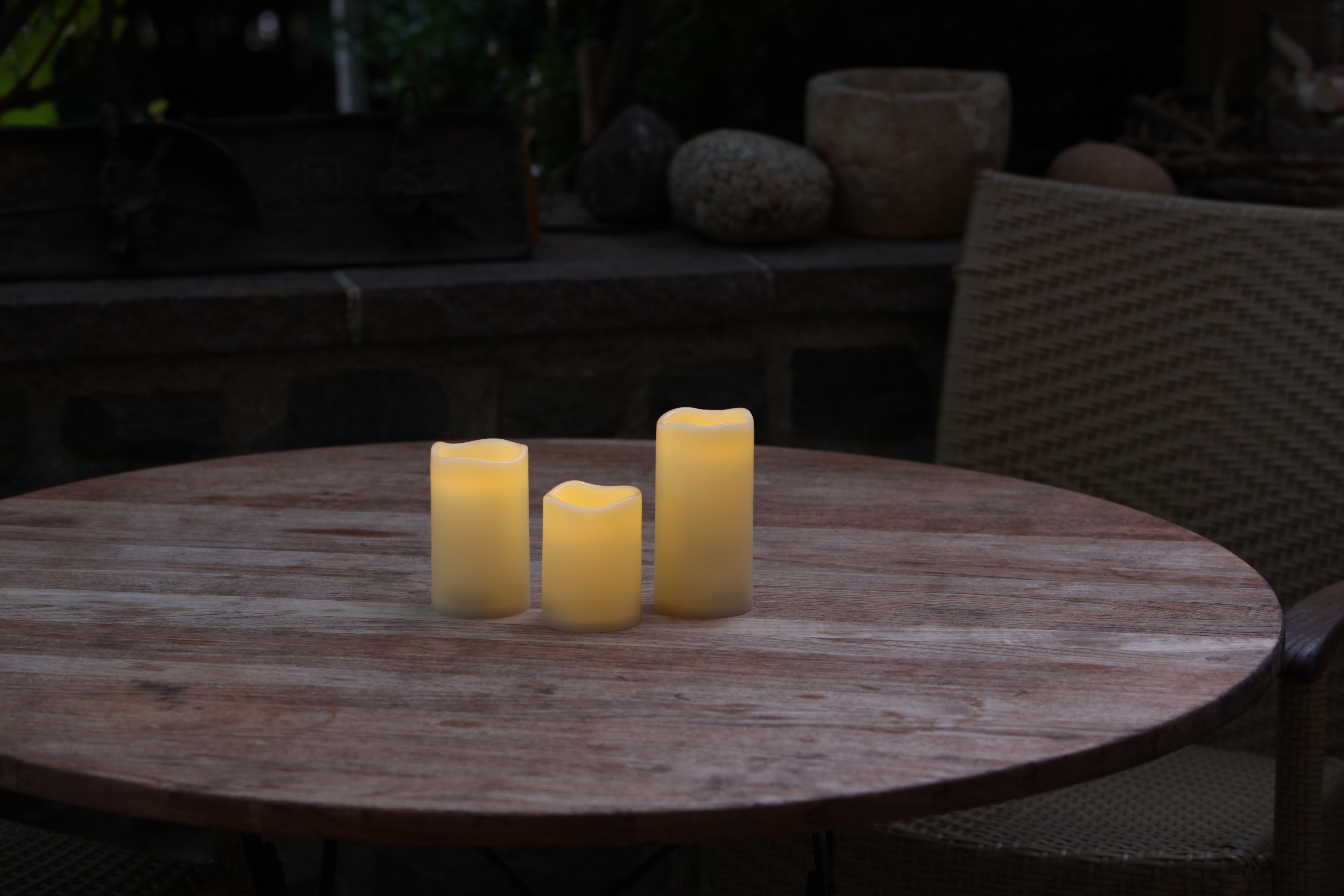 Schlaraffenland 3er Set LED Outdoor Kerze SENSIM Schlaraffenland 3er Set LED Outdoor Kerze SENSIM