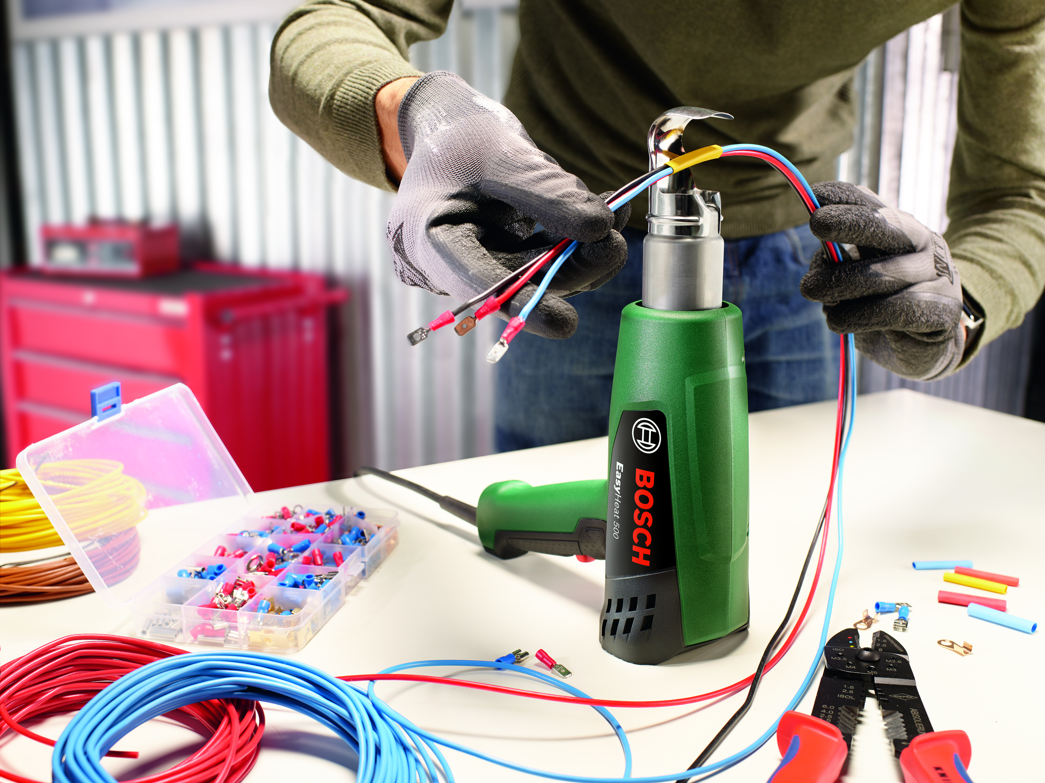 343364_Bosch-Heissluftgebl-se-EasyHeat-500-2 Anwendung Draht schmelzen