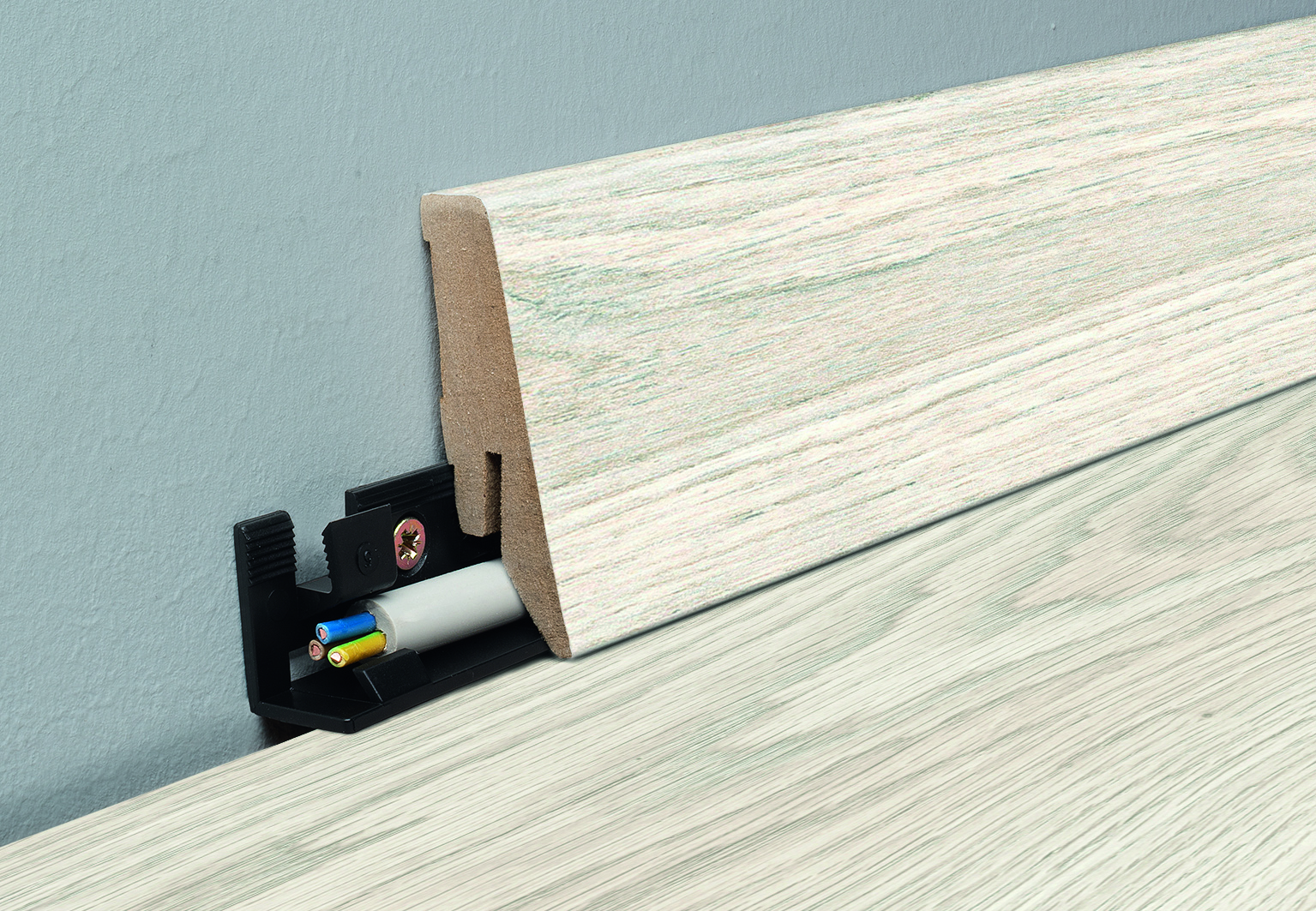 Kronoflooring Sockelleiste K58C Misty Sterling Oak Kronoflooring Sockelleiste K58C Misty Sterling Oak