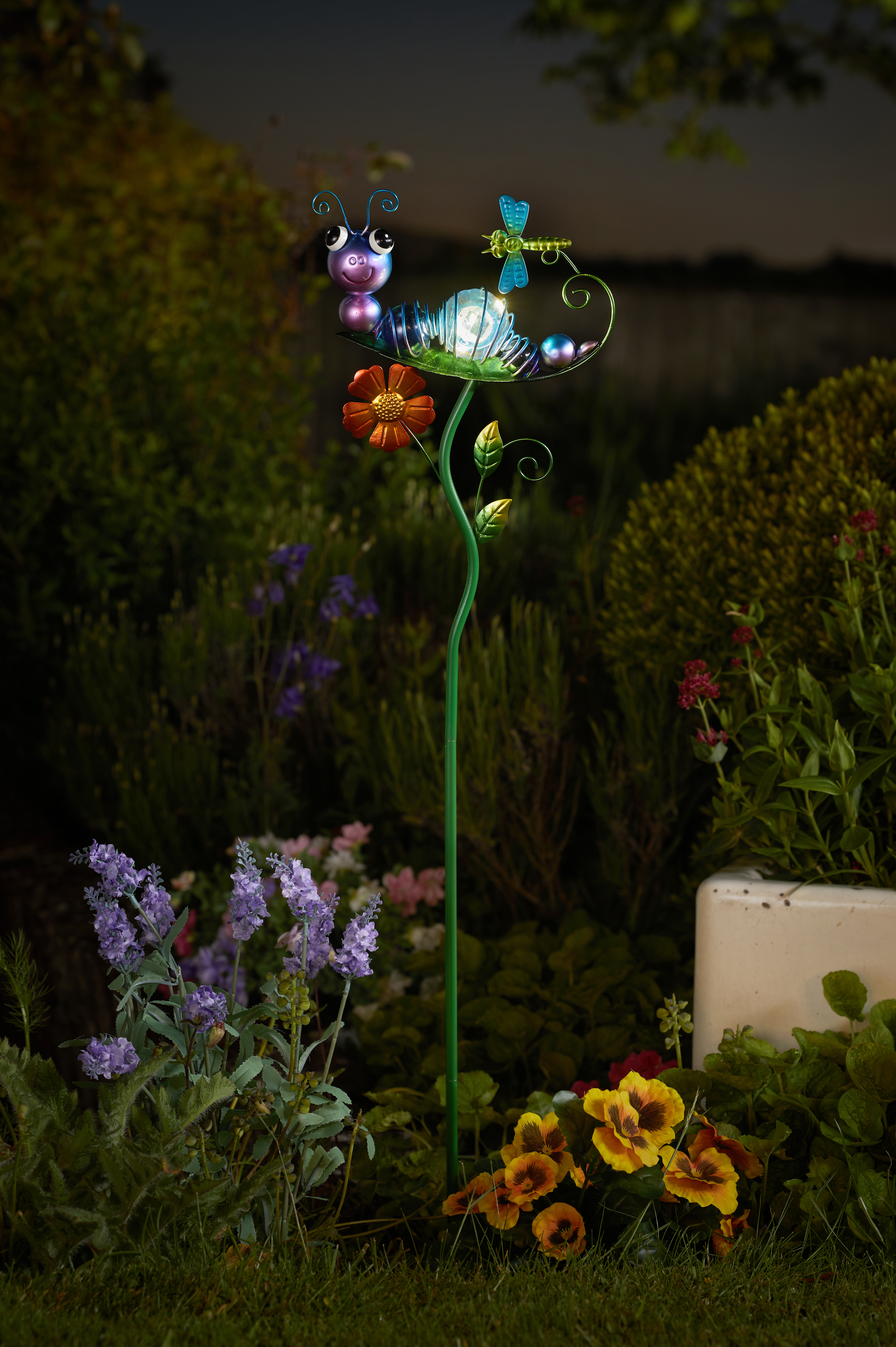 Smart Solar Raupen Pfahlleuchte Smart Solar Raupen Pfahlleuchte