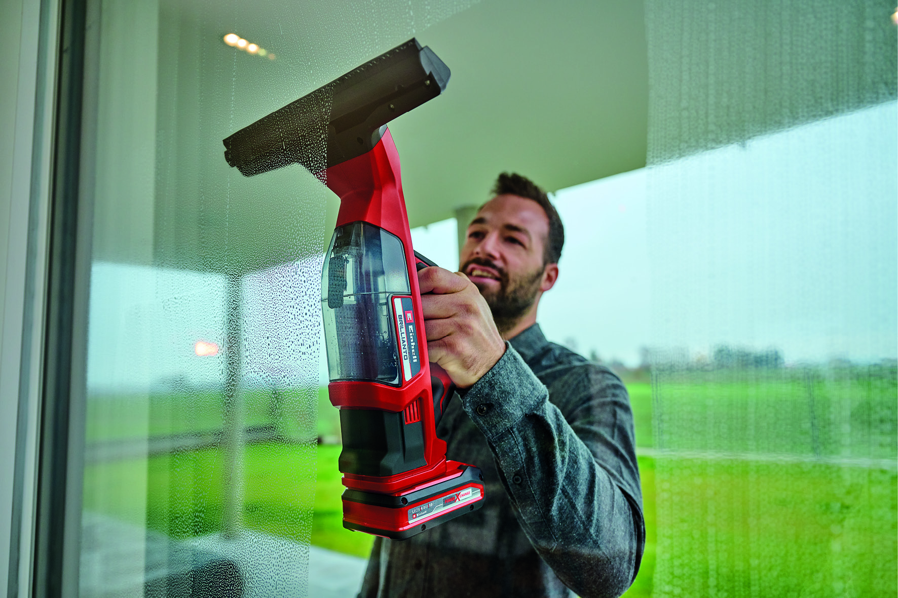 Einhell Akku-Fensterreiniger BRILLIANTO