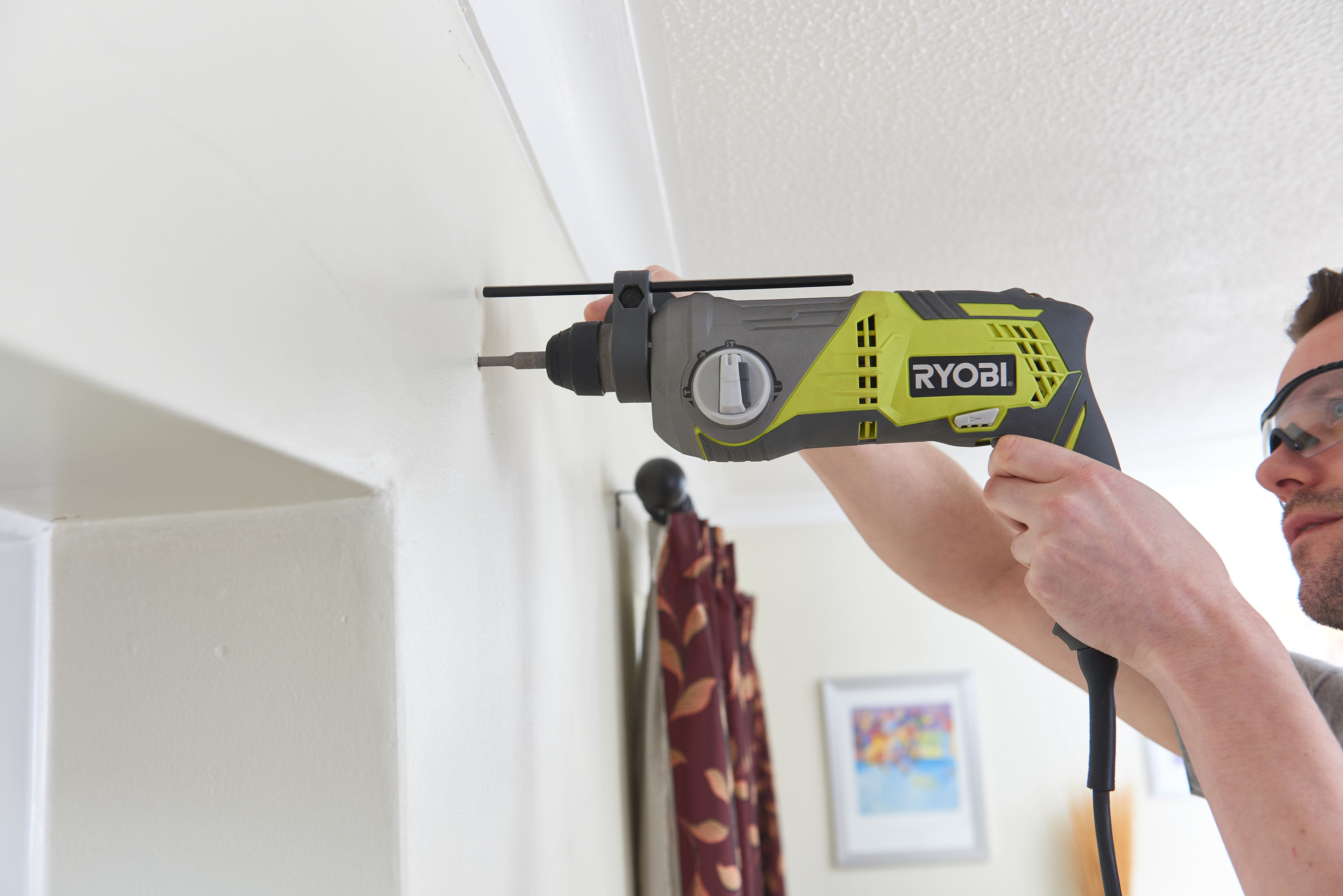 352557_5133002444-RSDS680-K-App_10 Ryobi Bohr- und Meißelhammer RSDS680-K