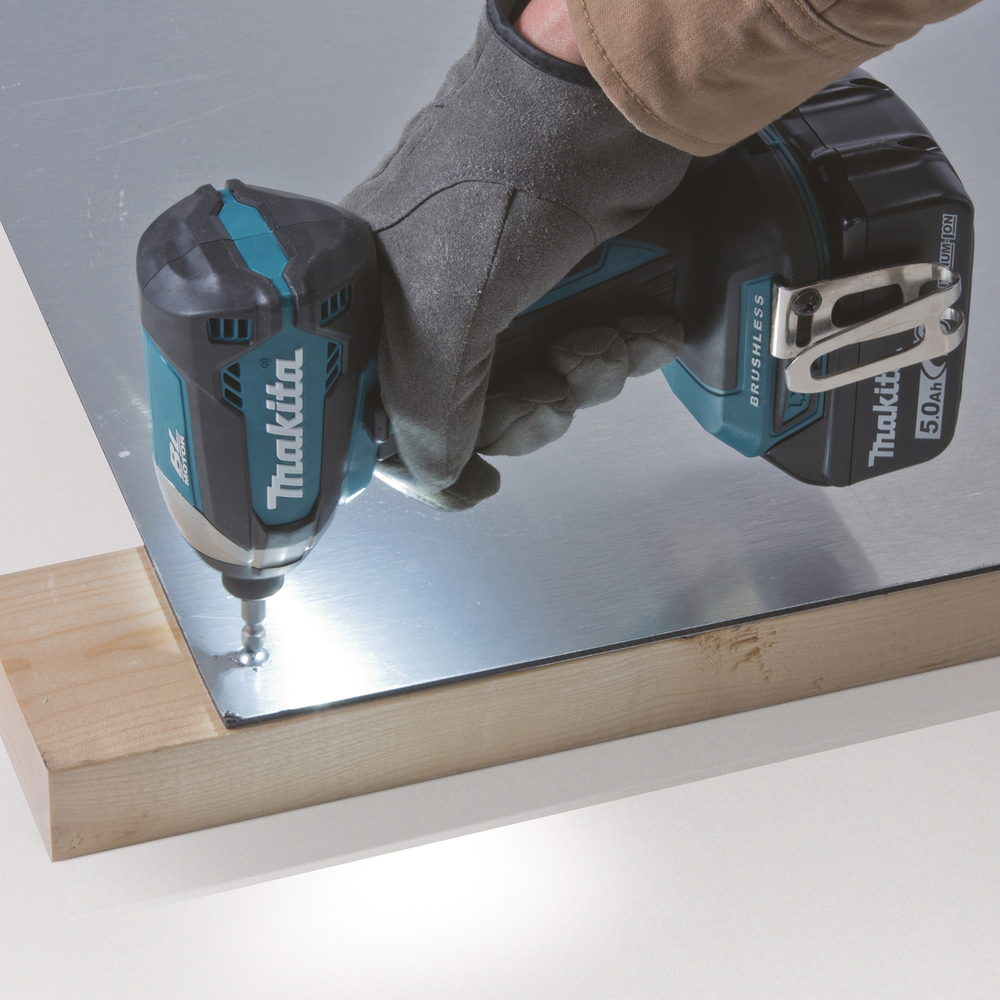 Makita Akku-Schlagschrauber DTD153, 18V (Ohne Akku, ohne Ladegerät)