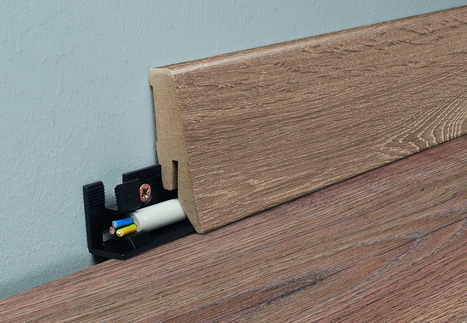 Kronoflooring Sockelleiste K58C Renaissance Oak Kronoflooring Sockelleiste K58C Renaissance Oak