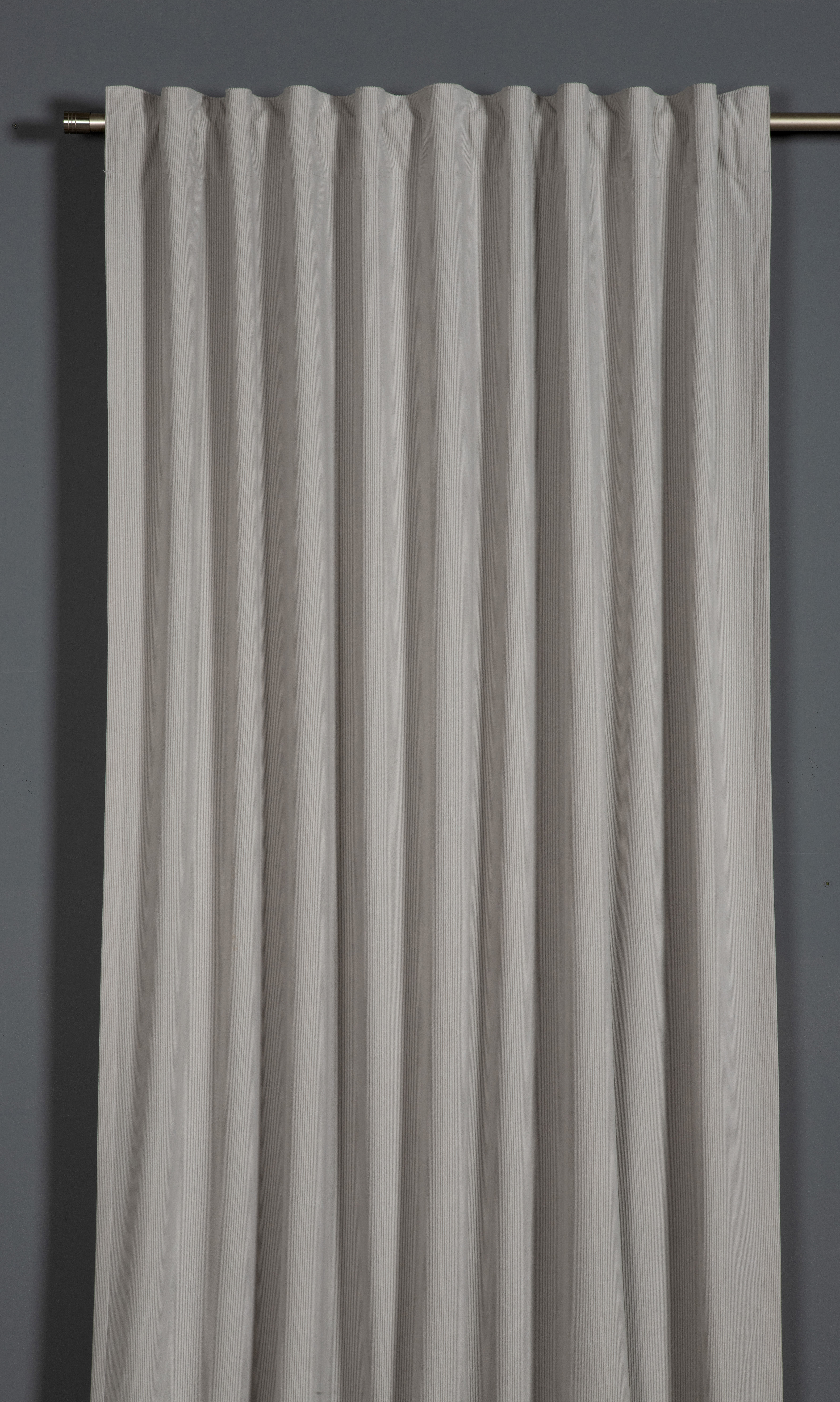 Sehlbach Schal mit Gardinenband silbergrau, 135 x 245 cm Sehlbach Schal mit Gardinenband silbergrau, 135 x 245 cm
