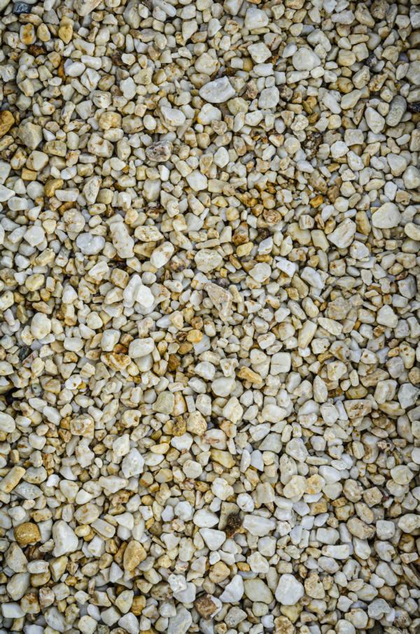 MQK0816FTG_Quarzkiesel-taunusgelb-8-16_trocken Min2C Quarzkiesel, taunusgelb, 8 - 16 mm