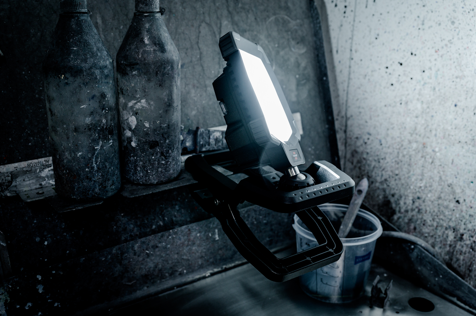 Brennenstuhl klemmbarer LED Arbeitsstrahler CL 1050 MA (10W, 950lm, IP65) Brennenstuhl klemmbarer LED Arbeitsstrahler CL 1050 MA (10W, 950lm, IP65)