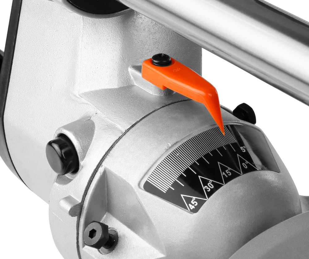 Makita Kapp- und Gehrungssäge LS0815FL
