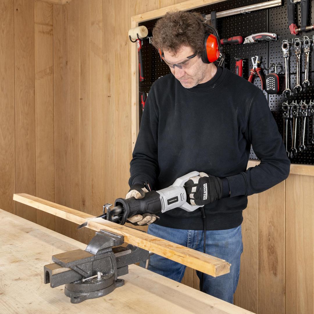 Powerplus Säbelsäge 710W Powerplus Säbelsäge 710W