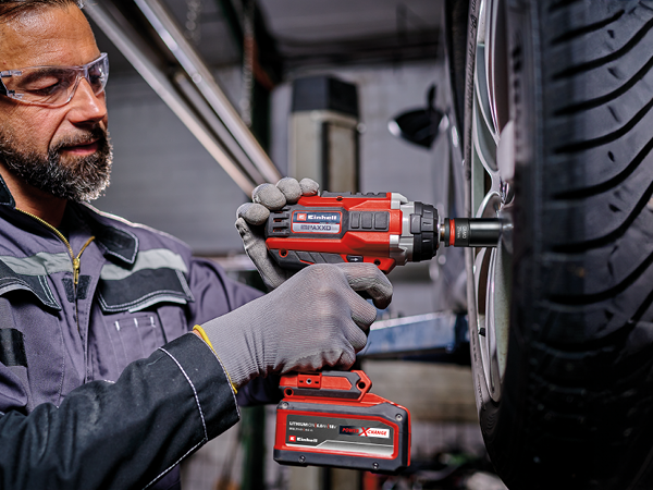 Einhell KFZ-Impact-Stecknuss-Set mit Felgenschutz, 3-tlg. Einhell KFZ-Impact-Stecknuss-Set mit Felgenschutz, 3-tlg.