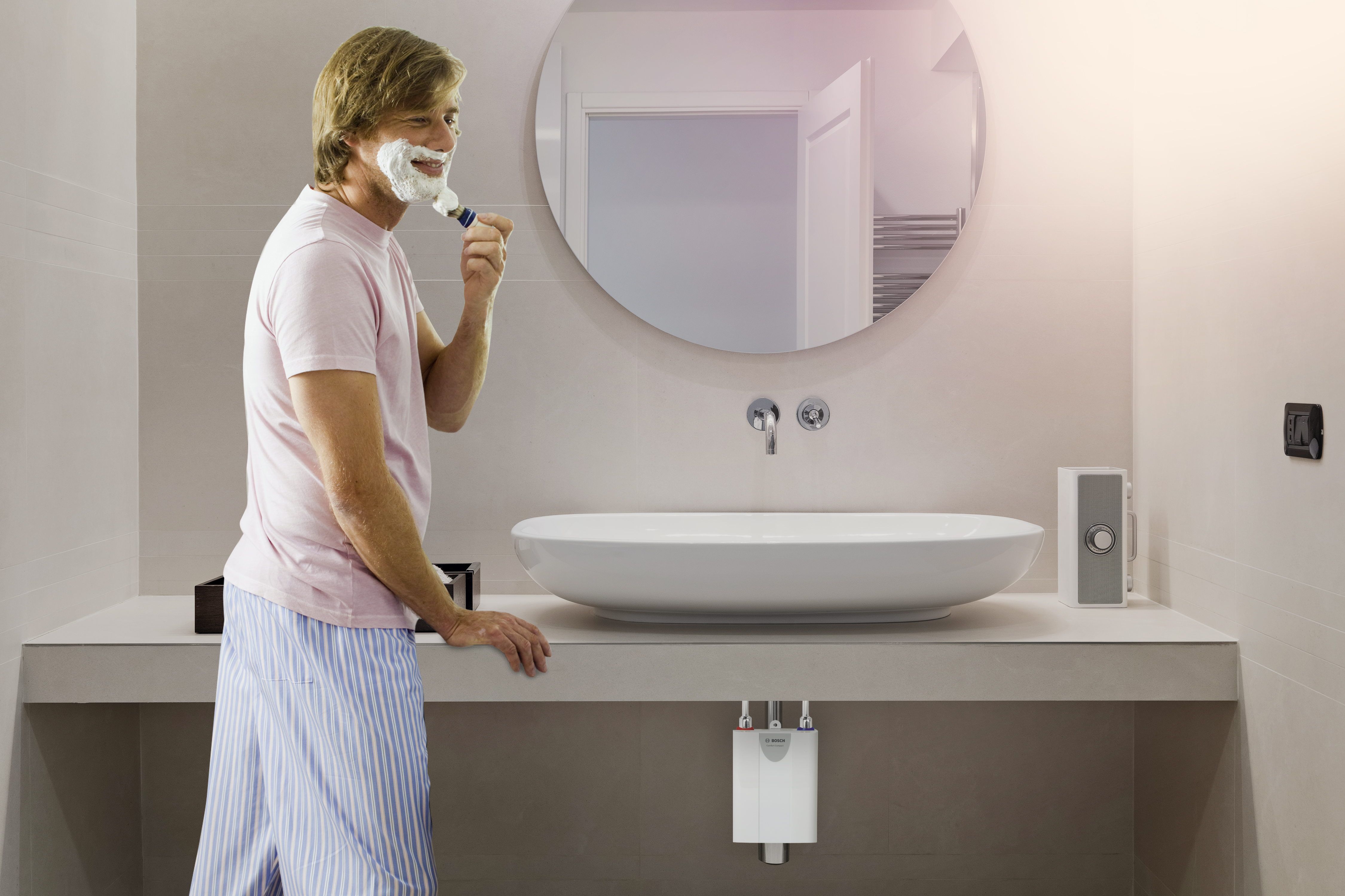 Bosch Kleindurchlauferhitzer Tronic Comfort Comact 3,6 kW Bosch Kleindurchlauferhitzer Tronic Comfort Comact 3,6 kW