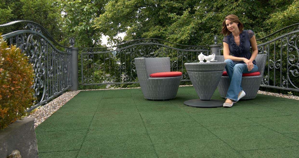 542432-Fallschutzmatte-gr-n-MilieubildGfzjcle25pZOB Conradi + Kaiser Fallschutzplatte grün, 50x50x3cm