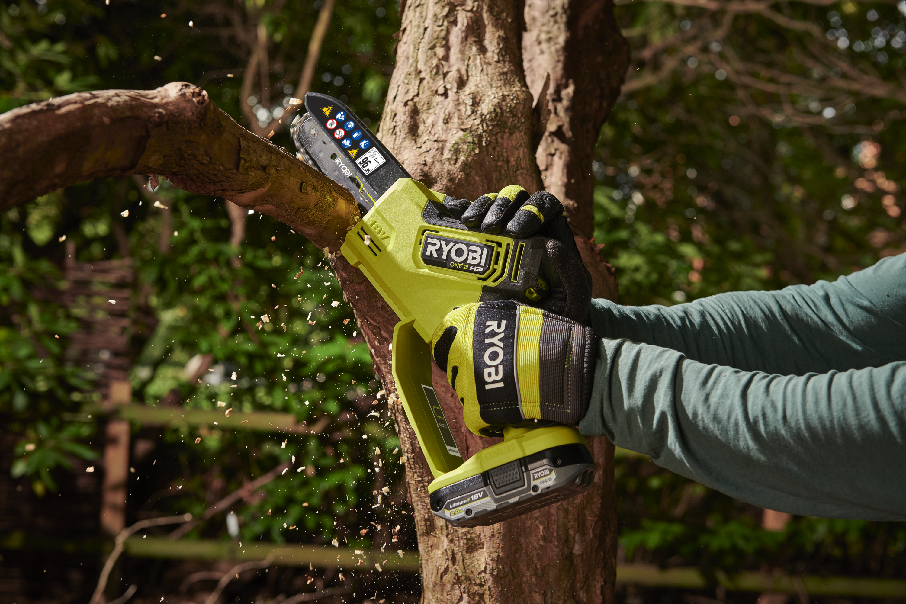 Ryobi 18 V ONE+ HP Brushless Akku-Astsäge RY18PSX15A-0, ohne Akku und Ladegerät