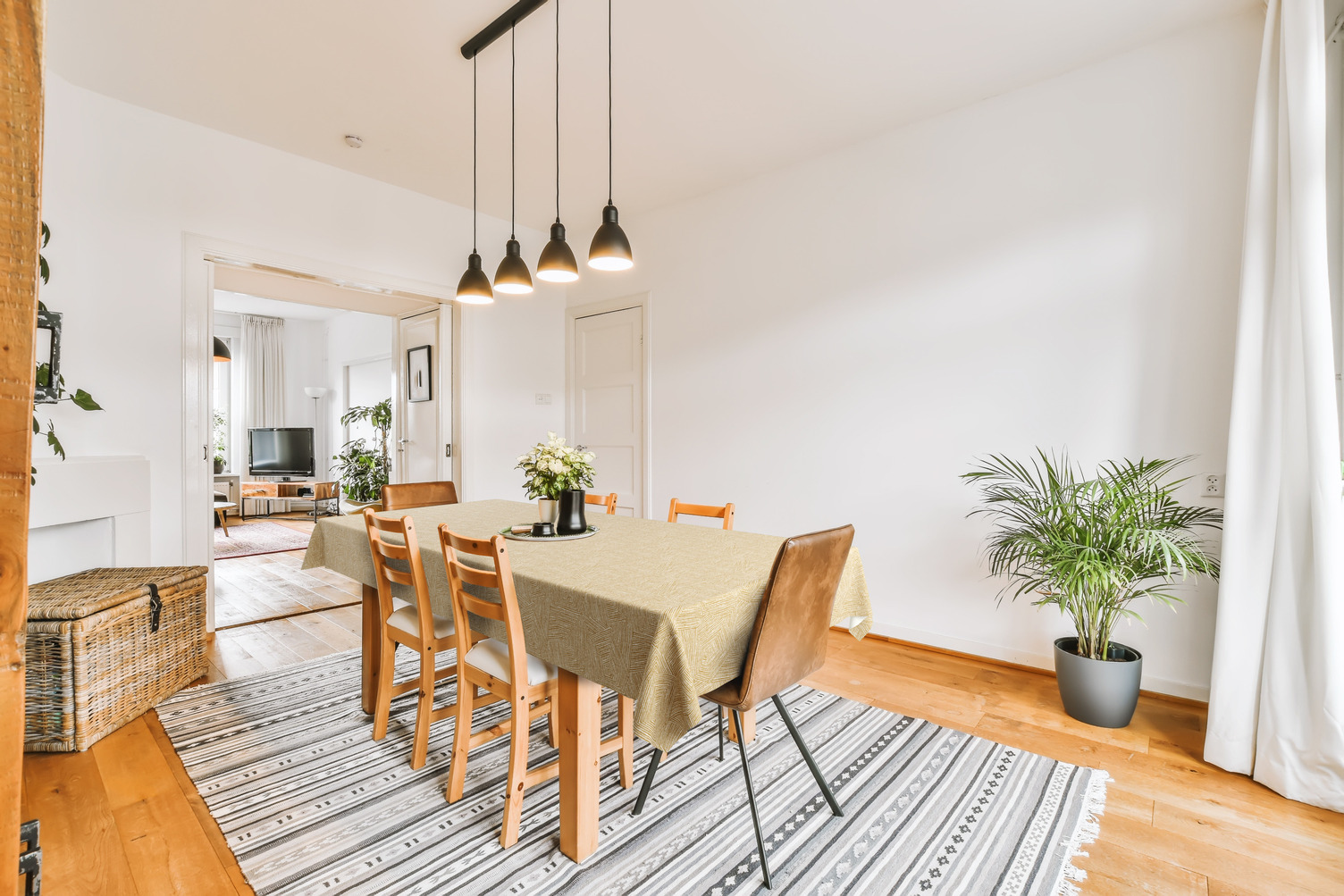 d-c-fix Tischdecke Bergamo Kary gold, 138 cm x 15 m d-c-fix Tischdecke Bergamo Kary gold, 138 cm x 15 m