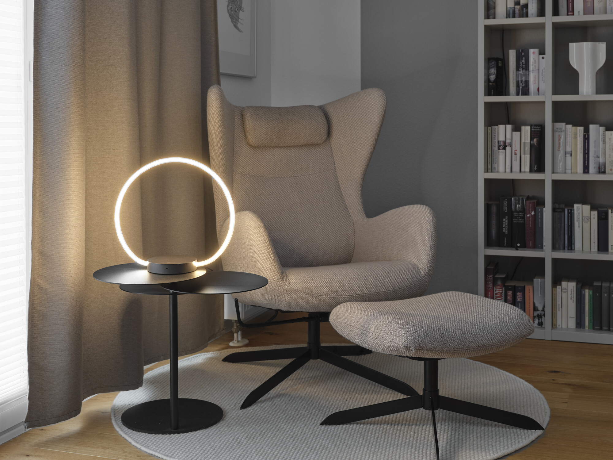 Osram Decor Aura Tischleuchte, 10W, Touch dimmbar, USB