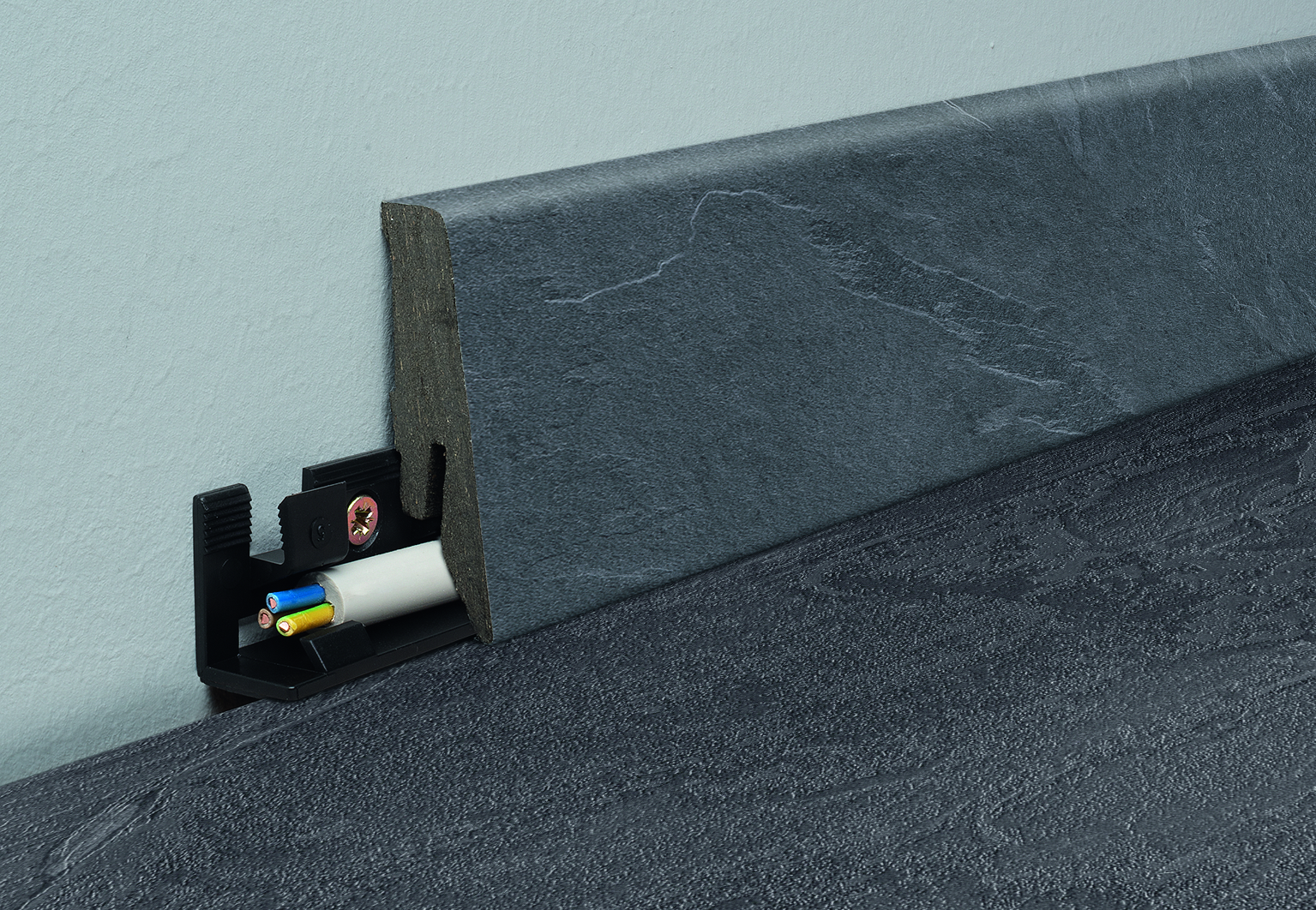Kronoflooring HotCoat Sockelleiste K58C Nightfall Slate Kronoflooring HotCoat Sockelleiste K58C Nightfall Slate