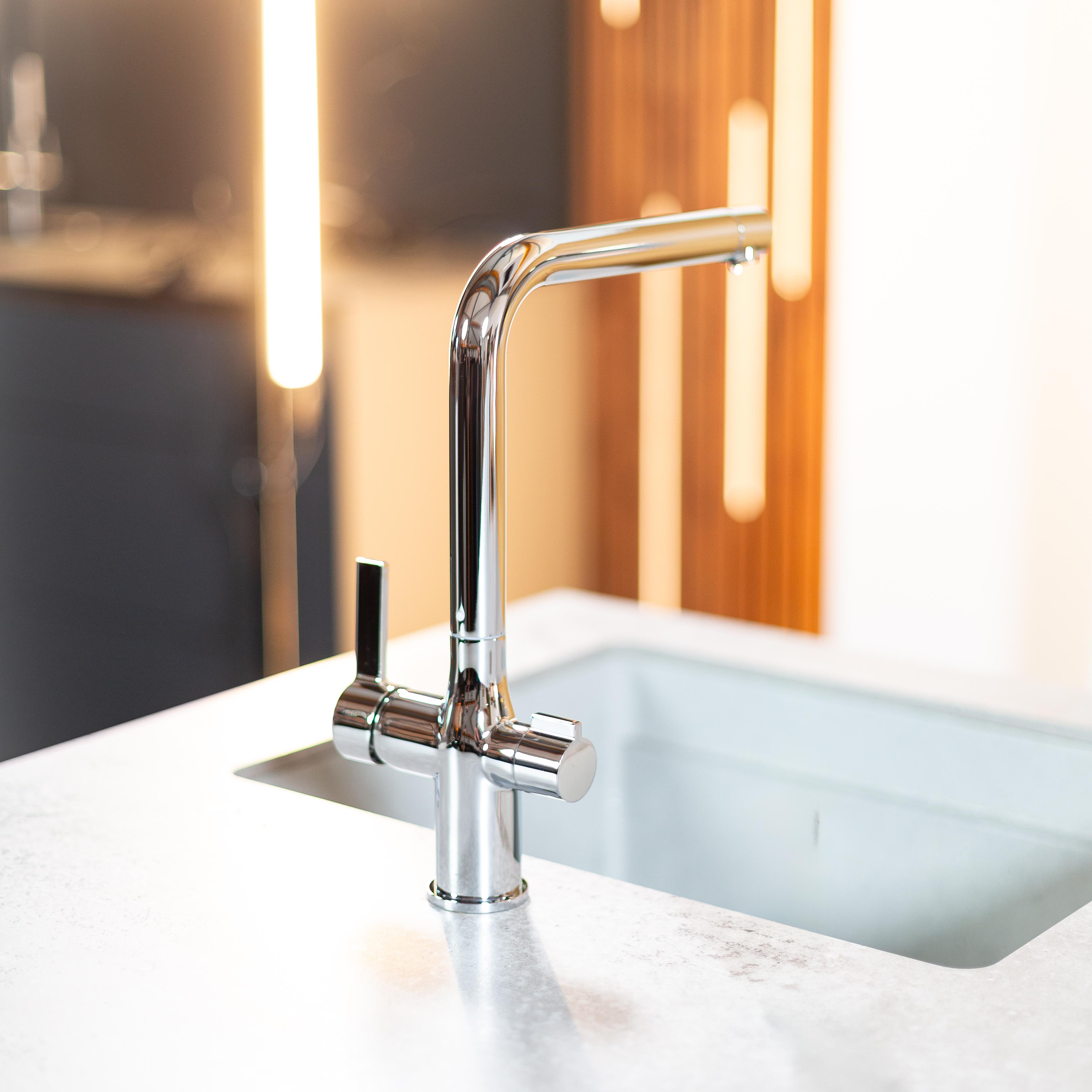 Schütte Trinkwasser-Spültischarmatur AQUASTAR PRO, Chrom, mit Filtersystem